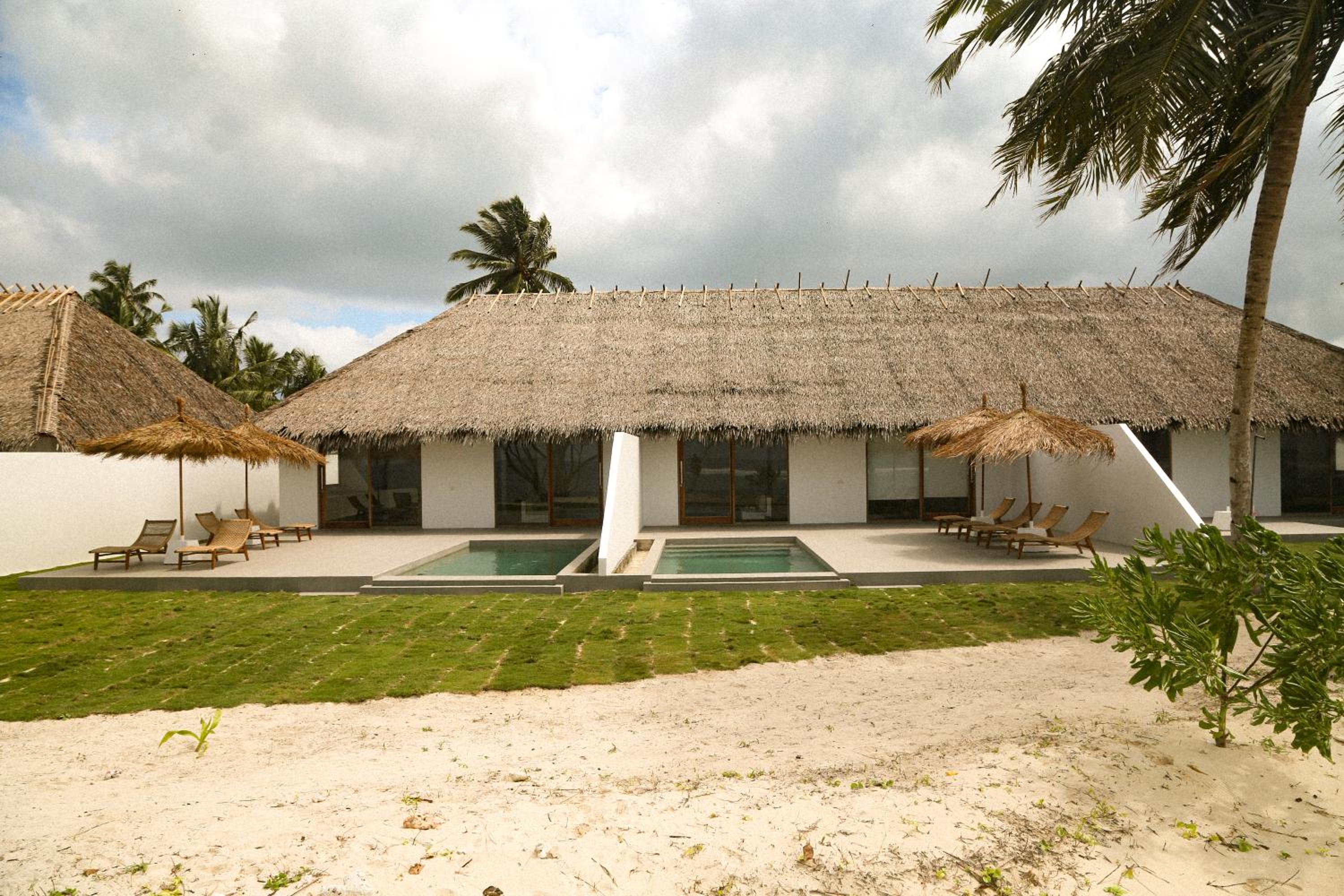Villa - Beach Front - Photo 6