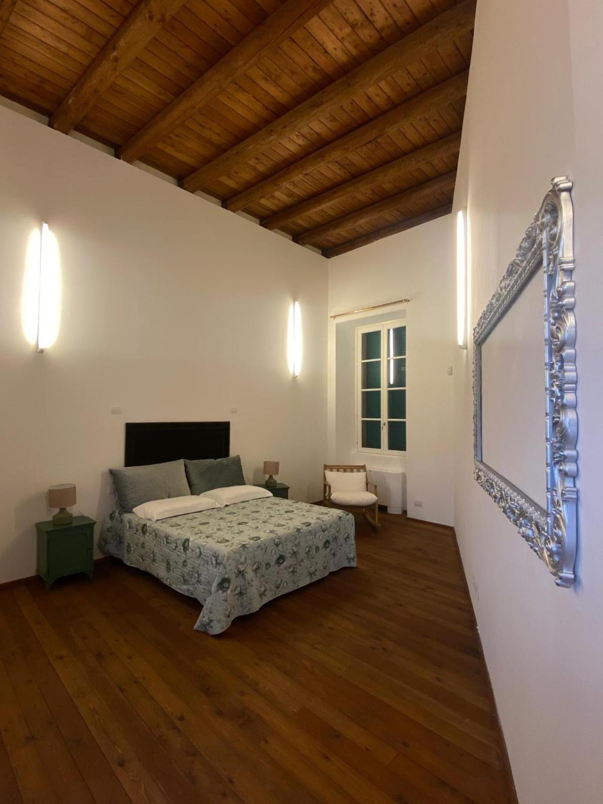 Superior King Room photo 3