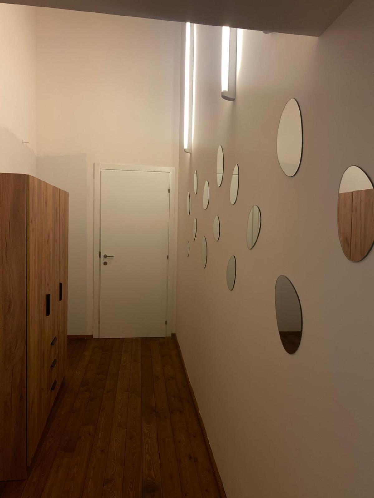 Deluxe King Room photo 2