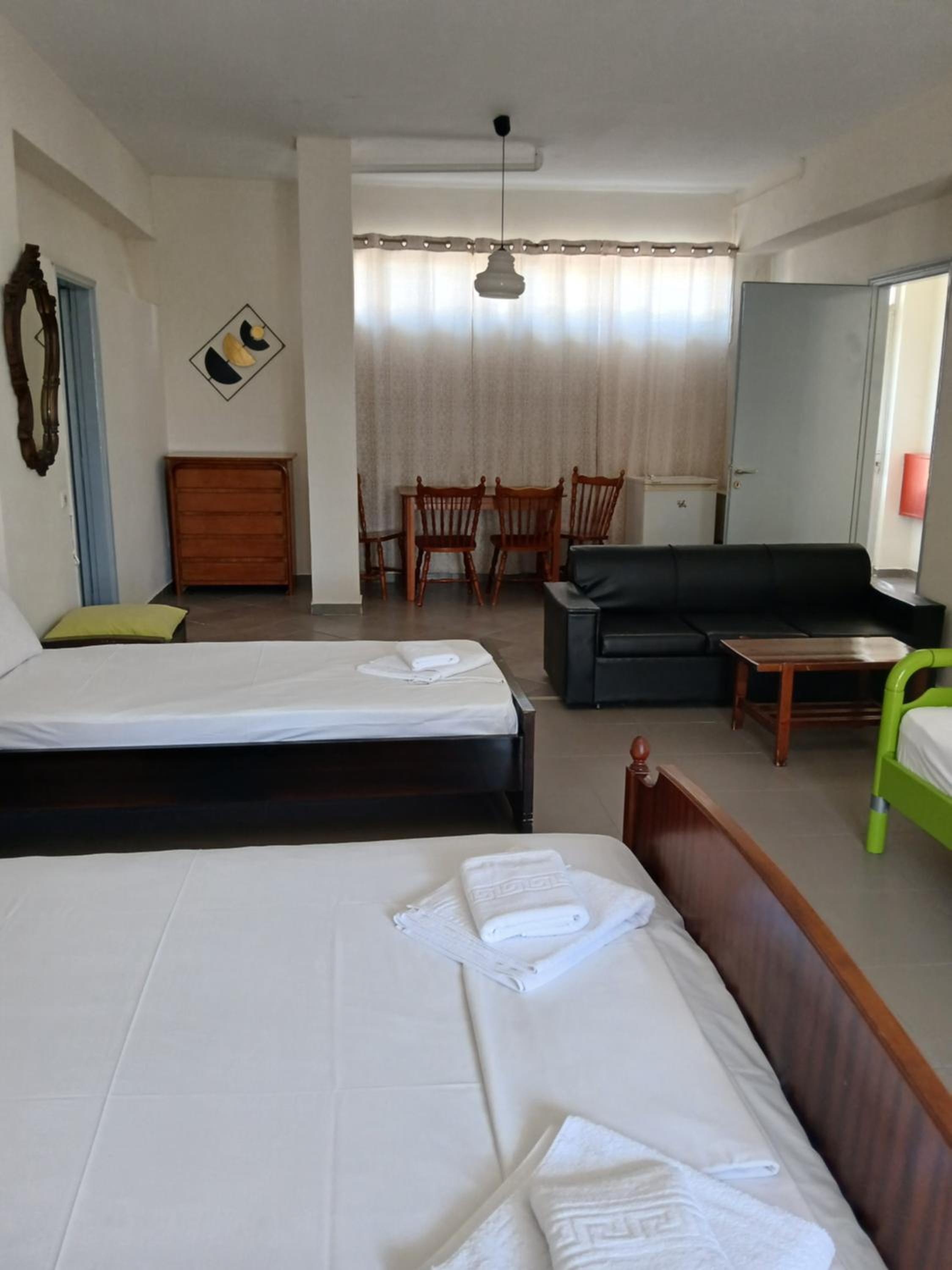 Standard Quadruple Room photo 3