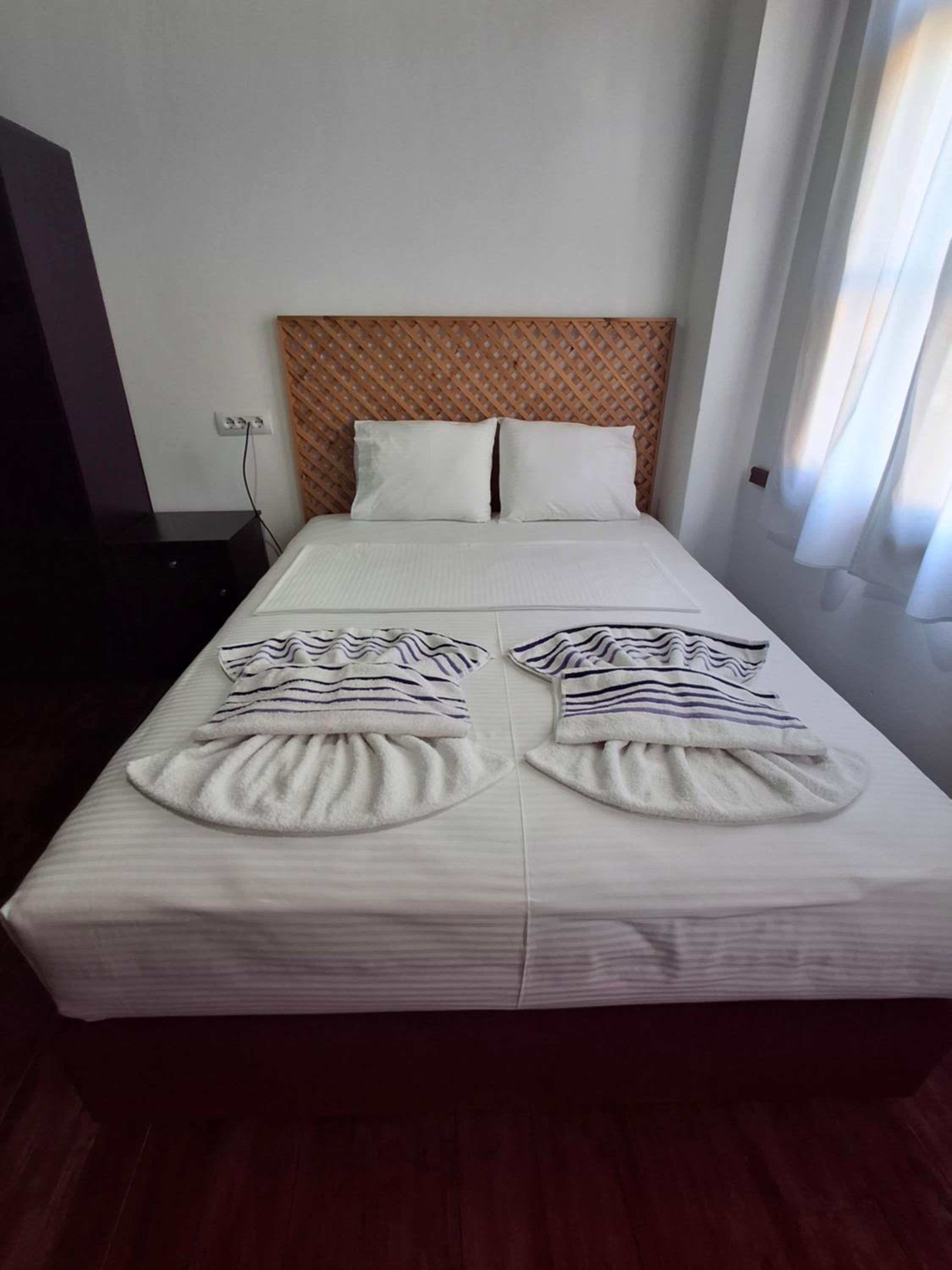 Standard Double Room photo 2