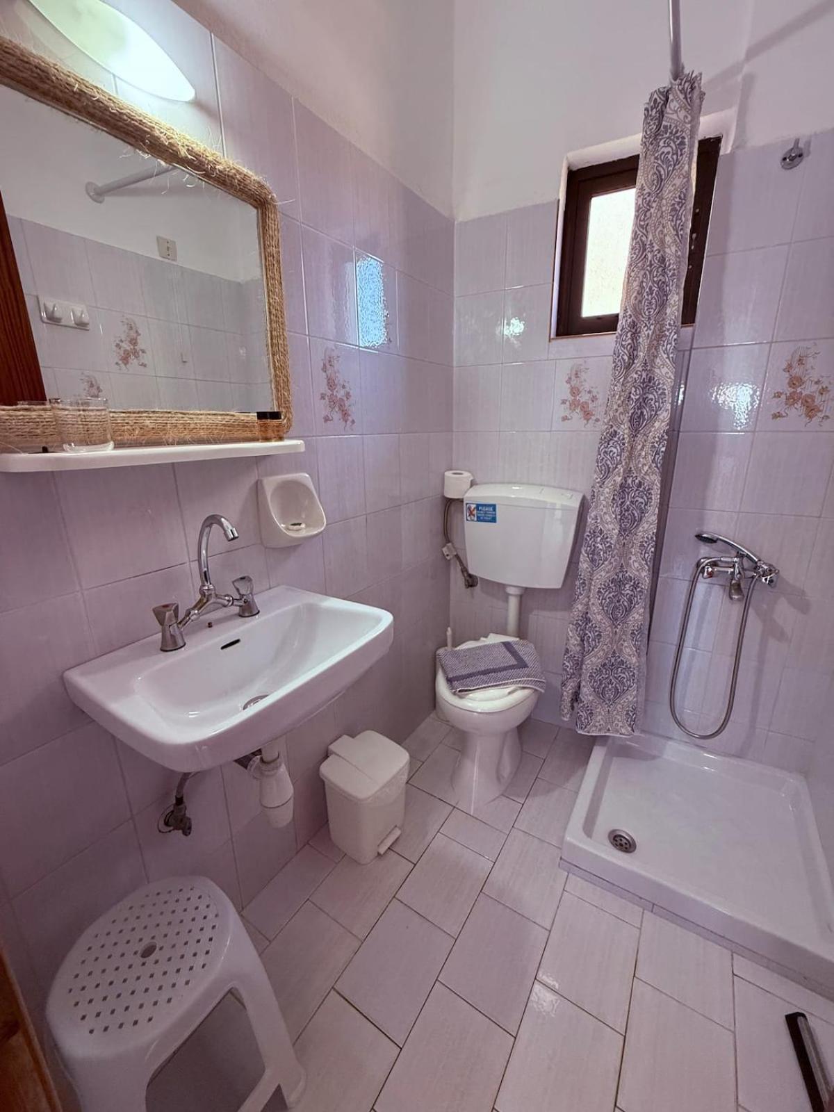 Twin Room with Sea View photo 2