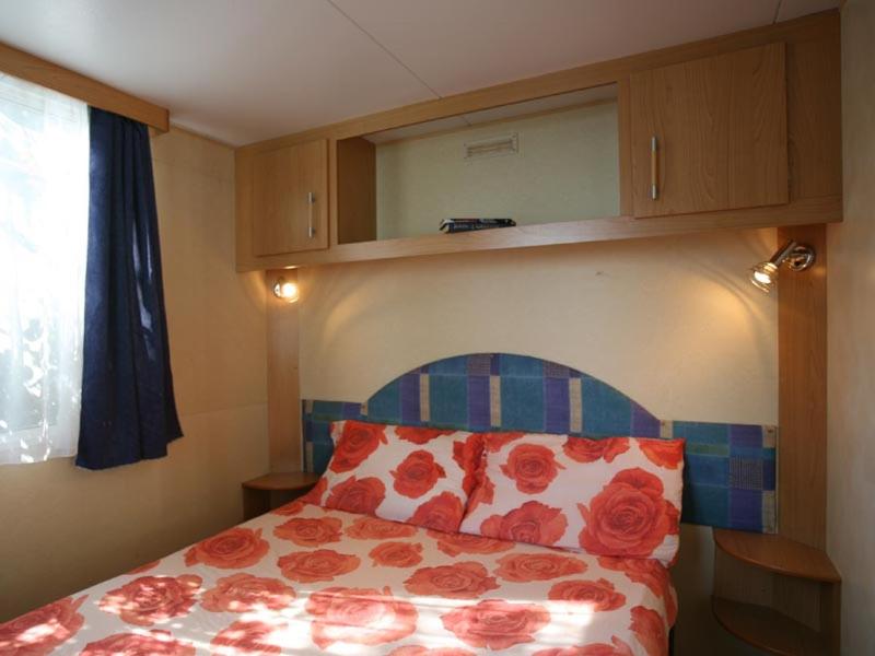 Mobile Home photo 2