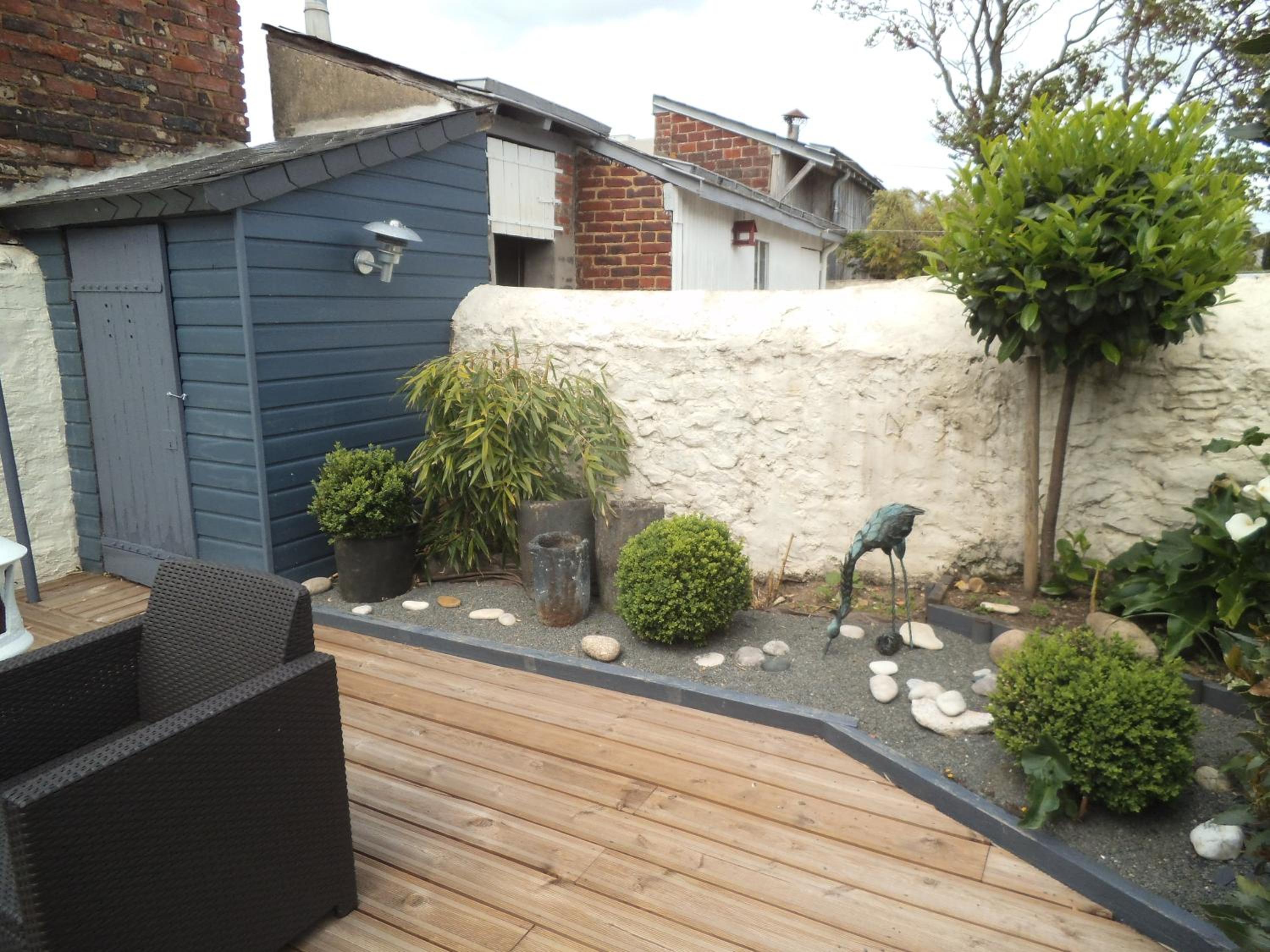 Three-Bedroom House - Photo 18
