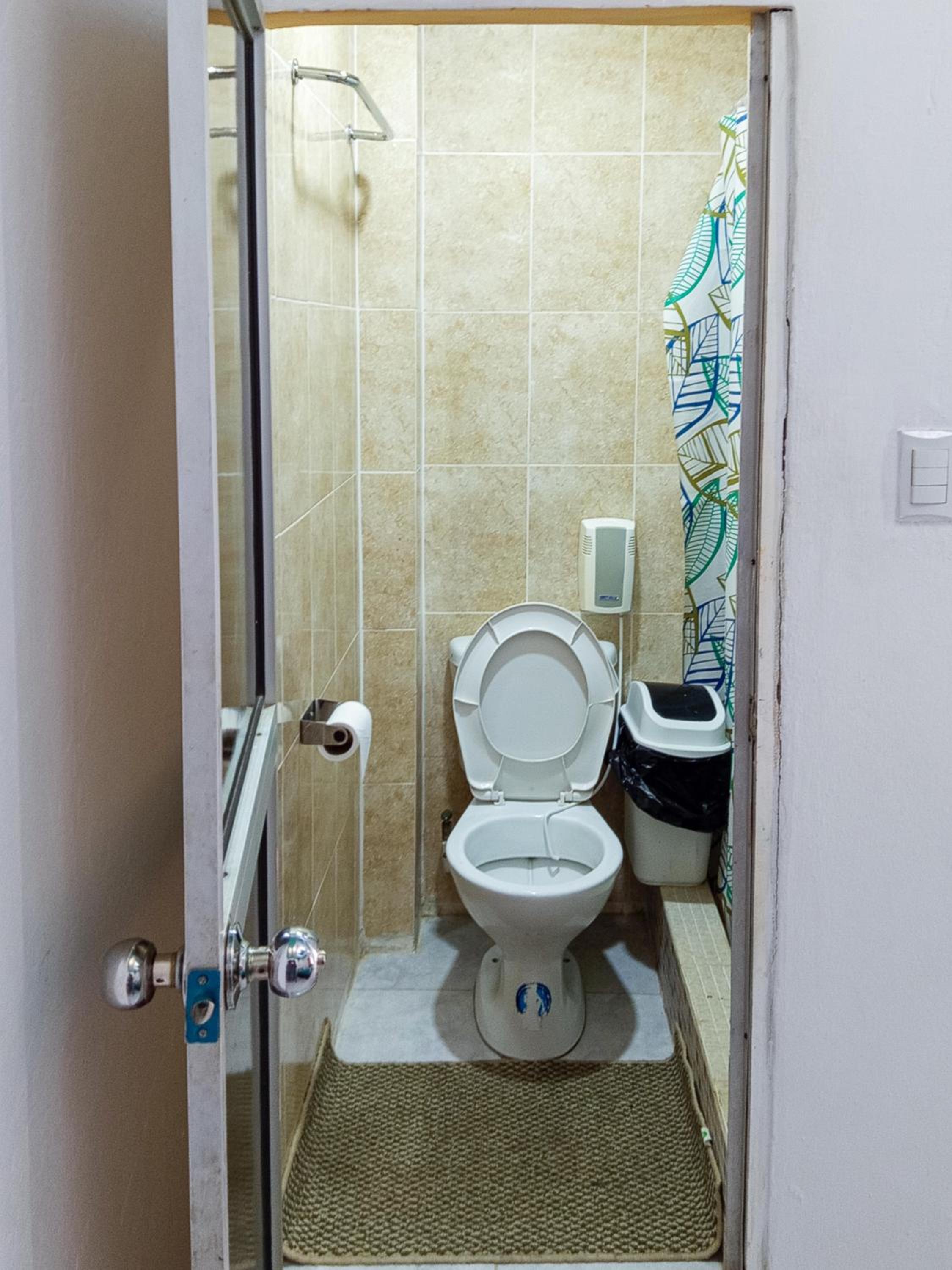 Standard Double Room with Fan photo 3