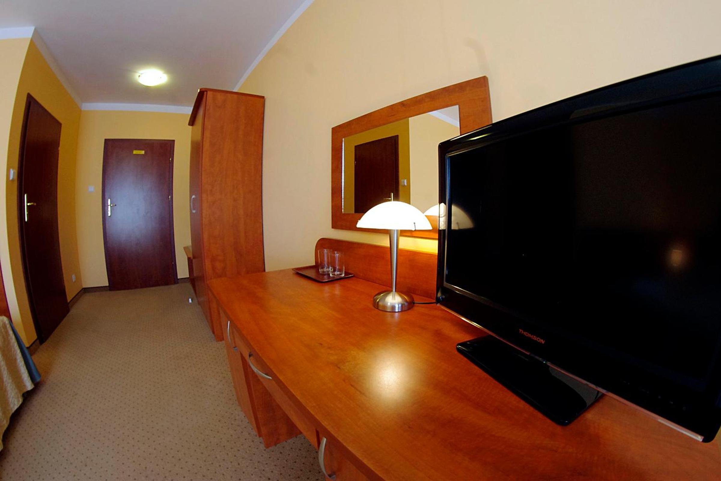 Twin Room - Photo 2