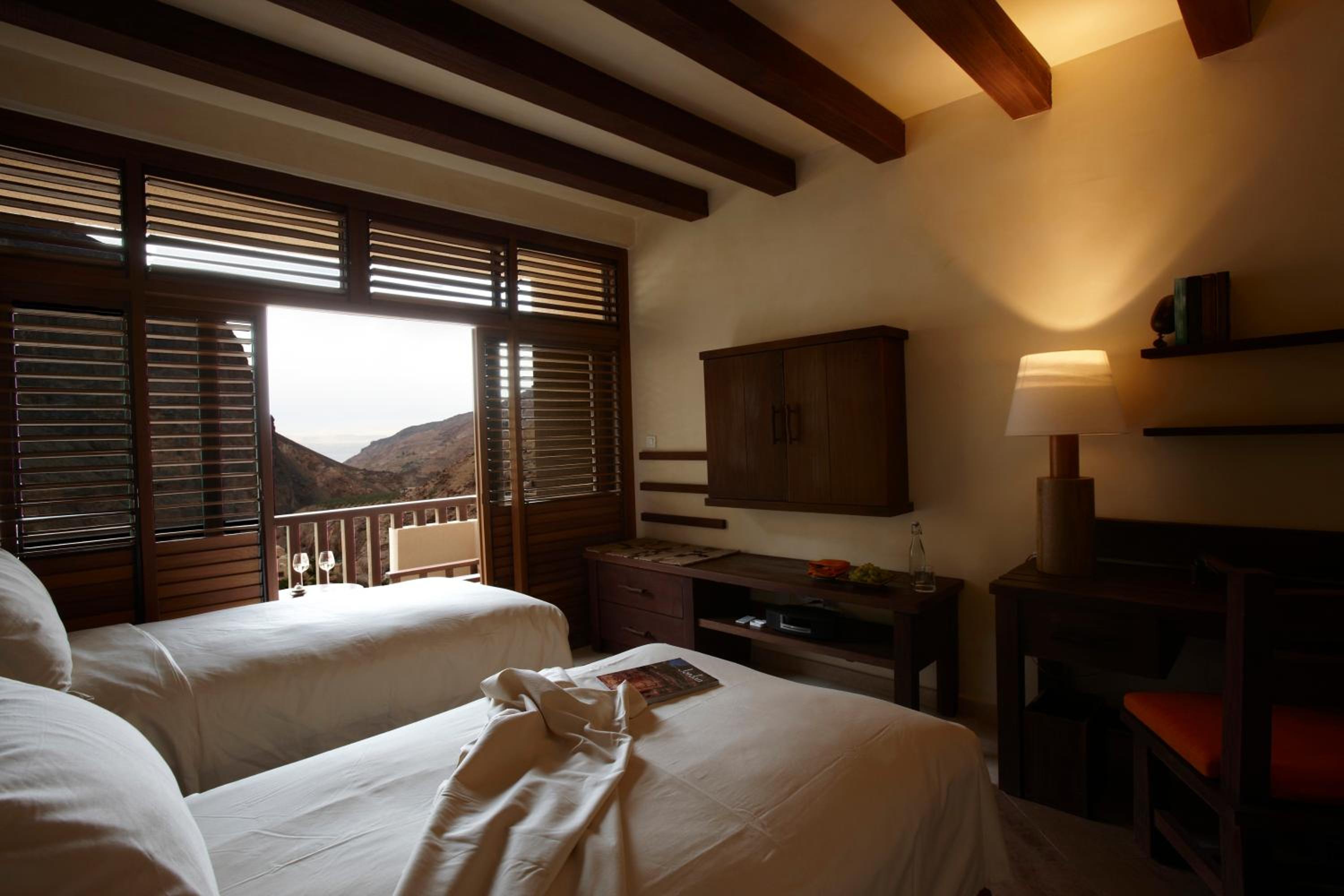 Deluxe Twin Room - Photo 1