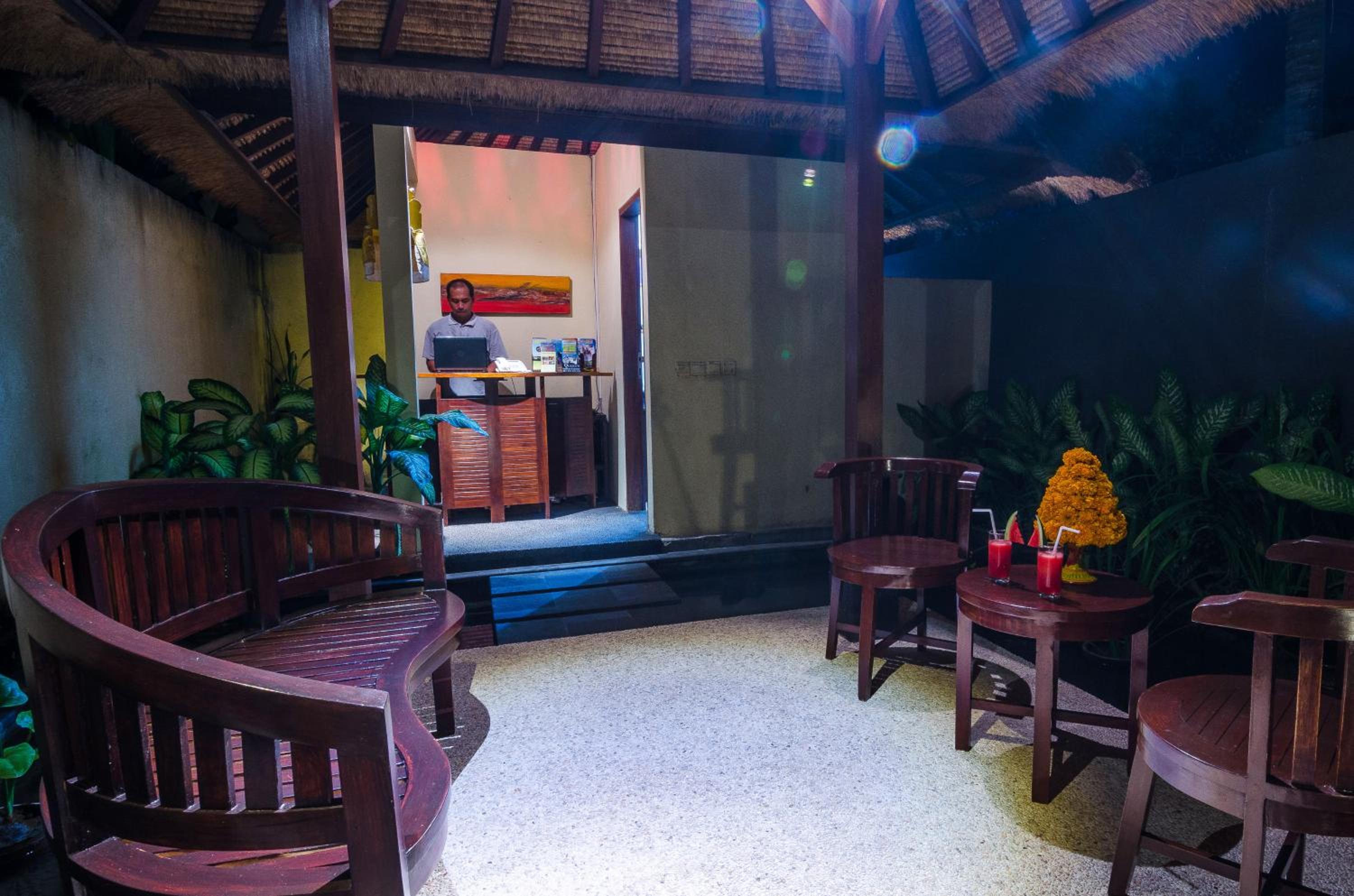 Three-Bedroom Villa Mahesa with Private Pool photo 3