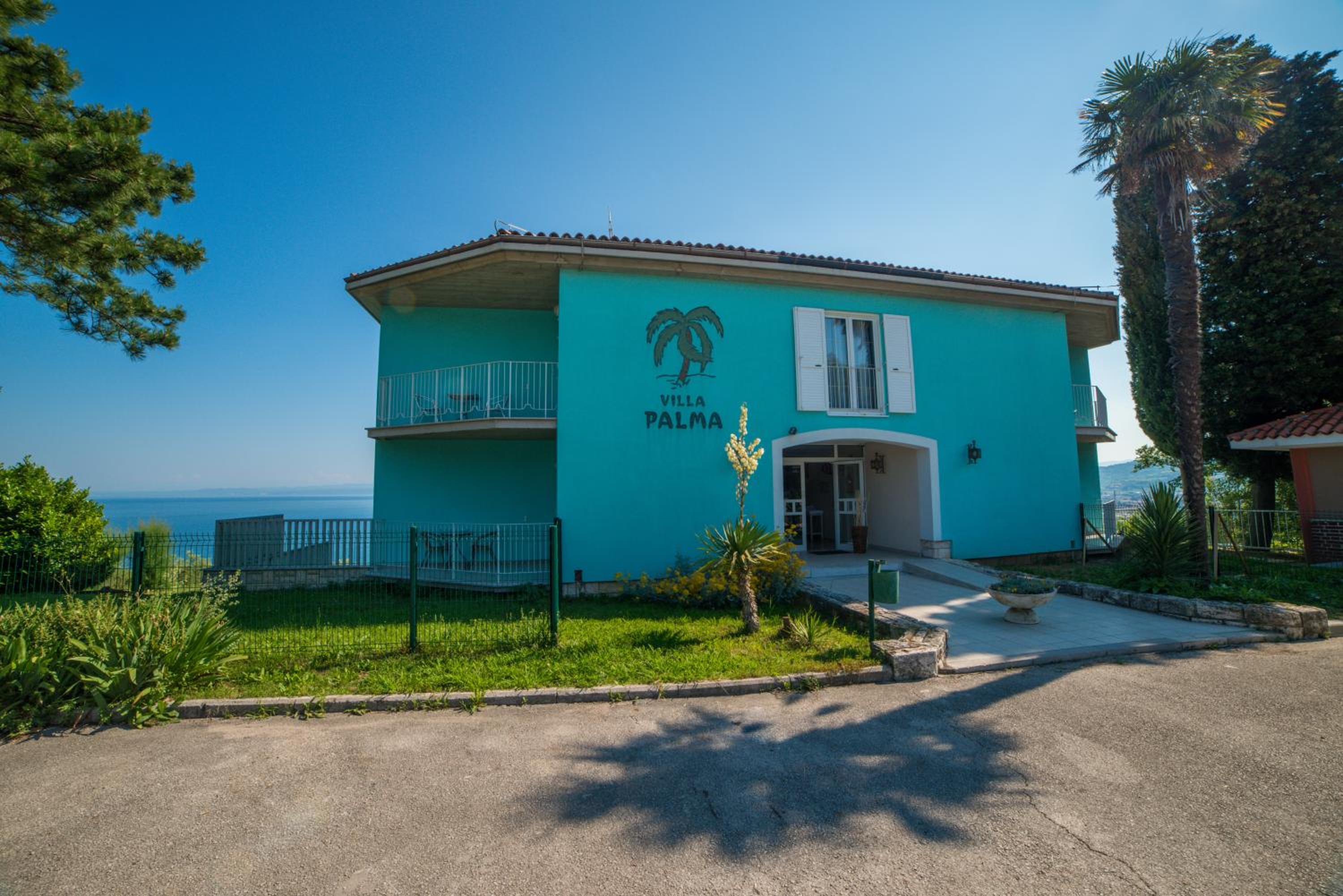 Standard Double or Twin Room with Balcony and Sea View (2 Adults) - Photo 5