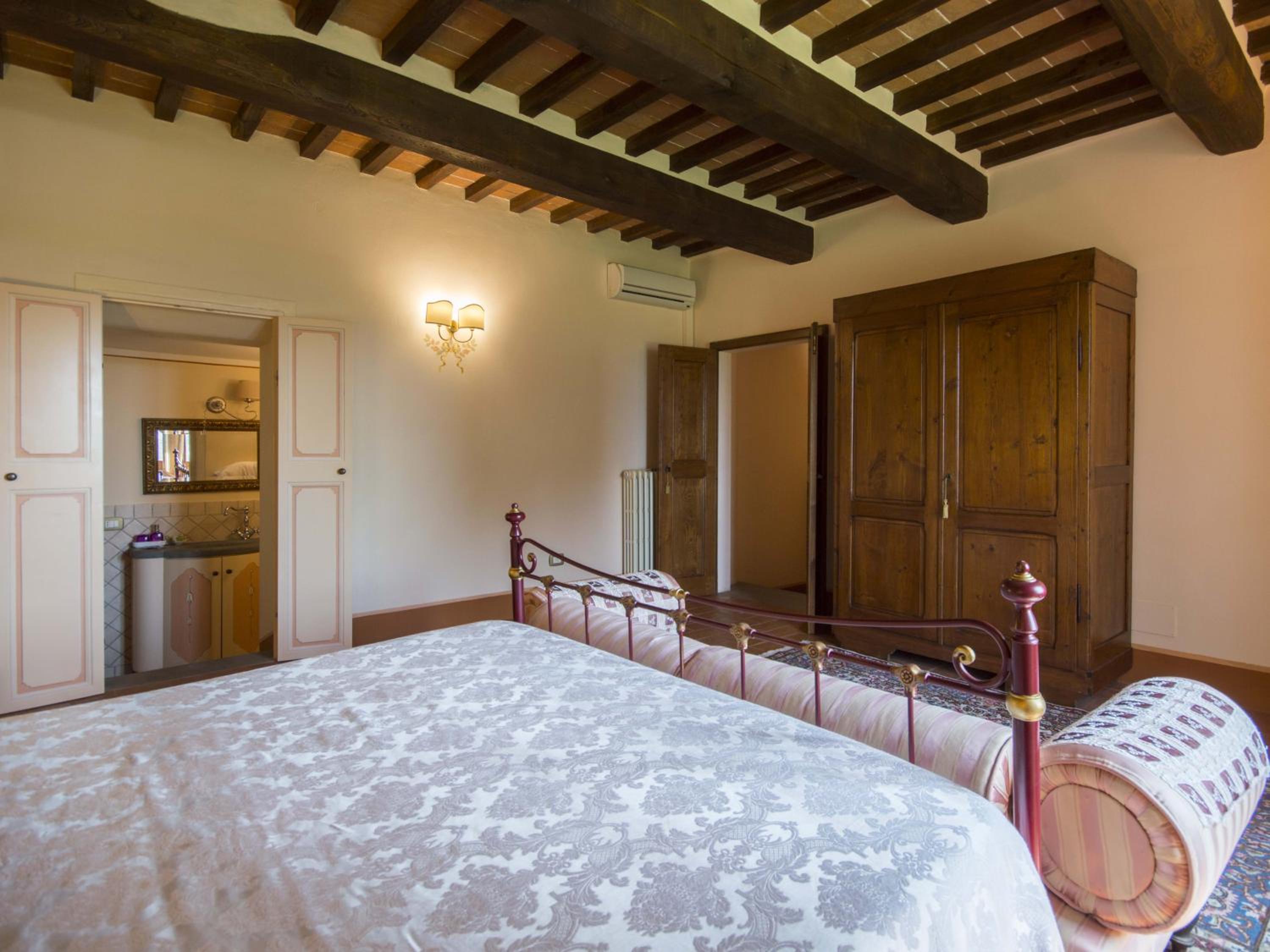 Villa with Private Pool photo 3