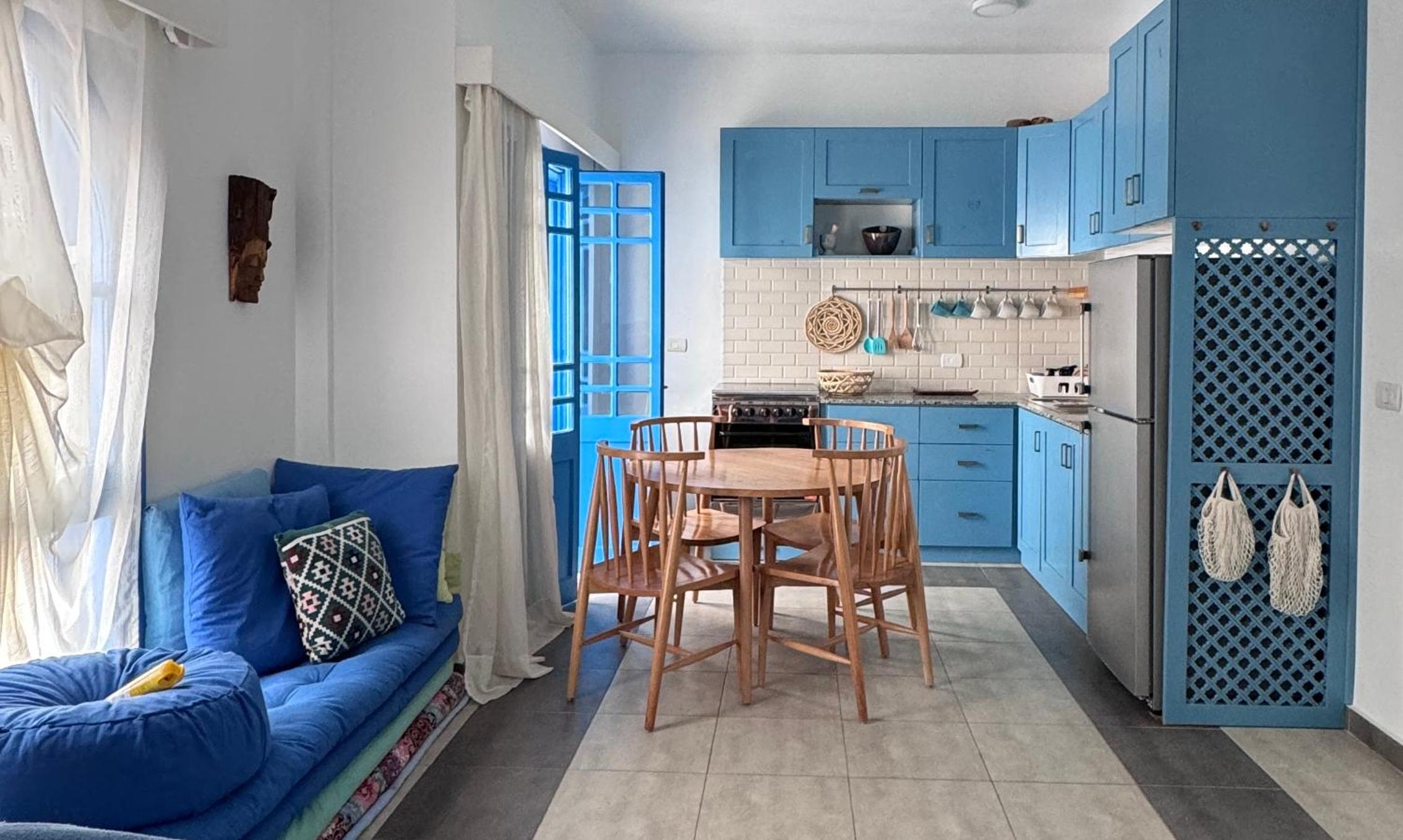 Apartment with View and Balcony photo 1