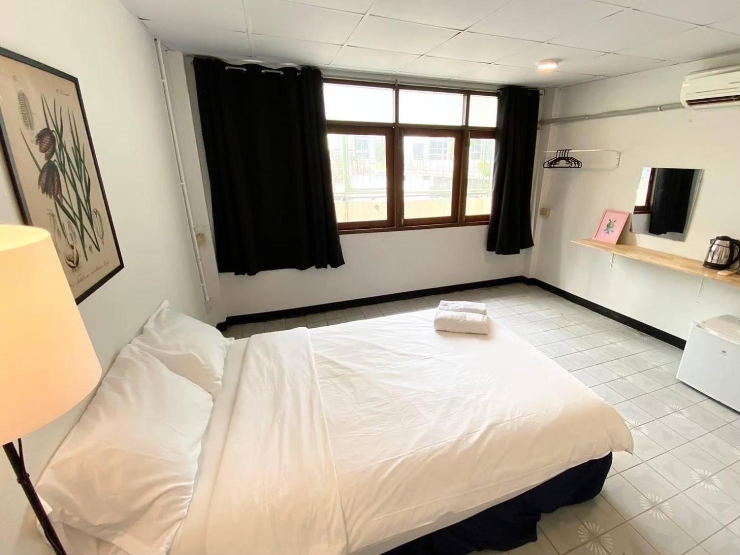 Deluxe Double Room photo 3