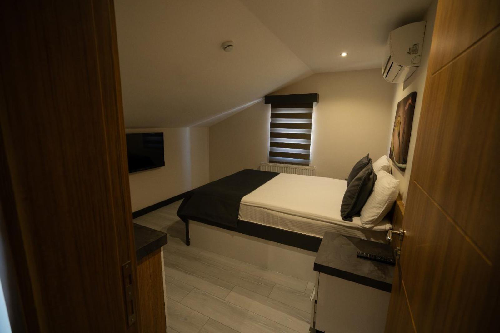 Suite with Balcony