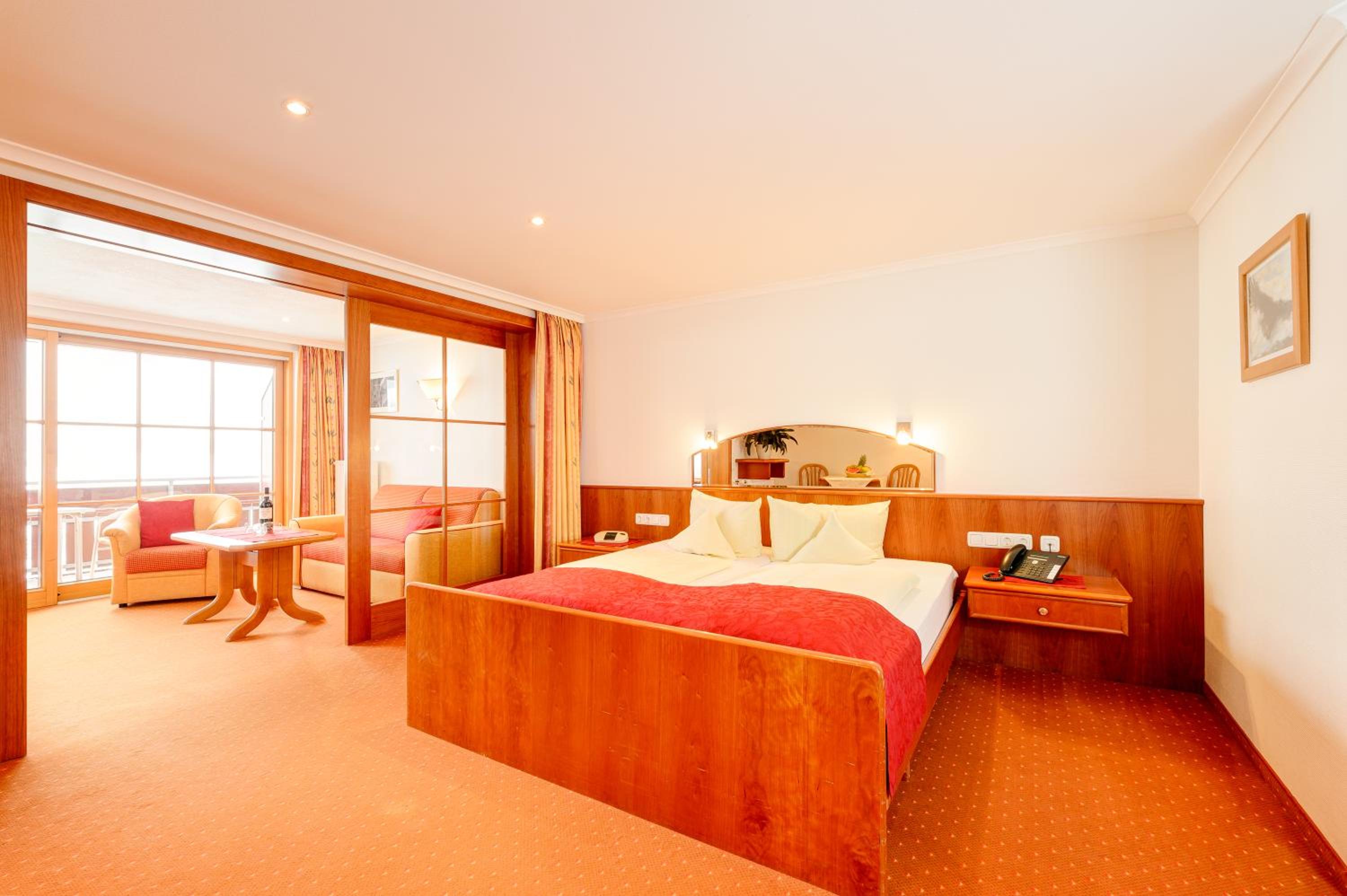 Suite (10) photo 1