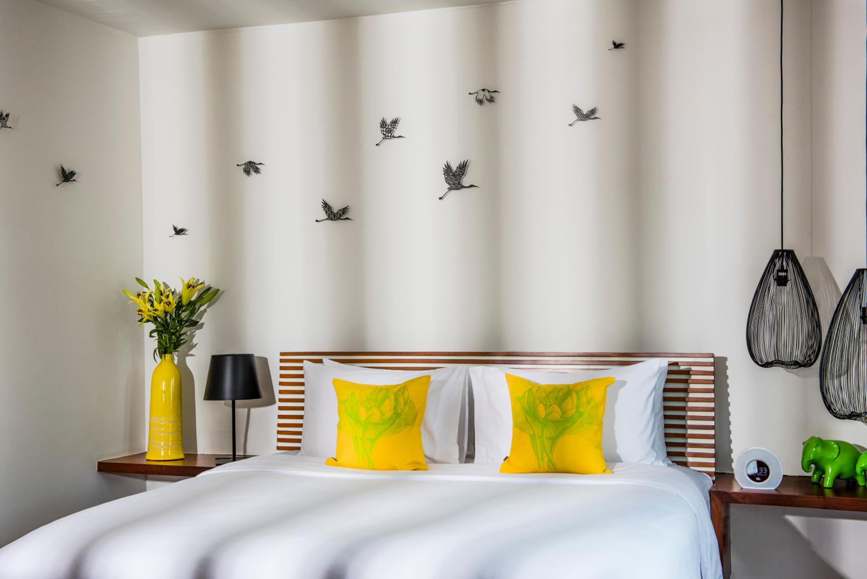 Sarus Crane Suite - Photo 4