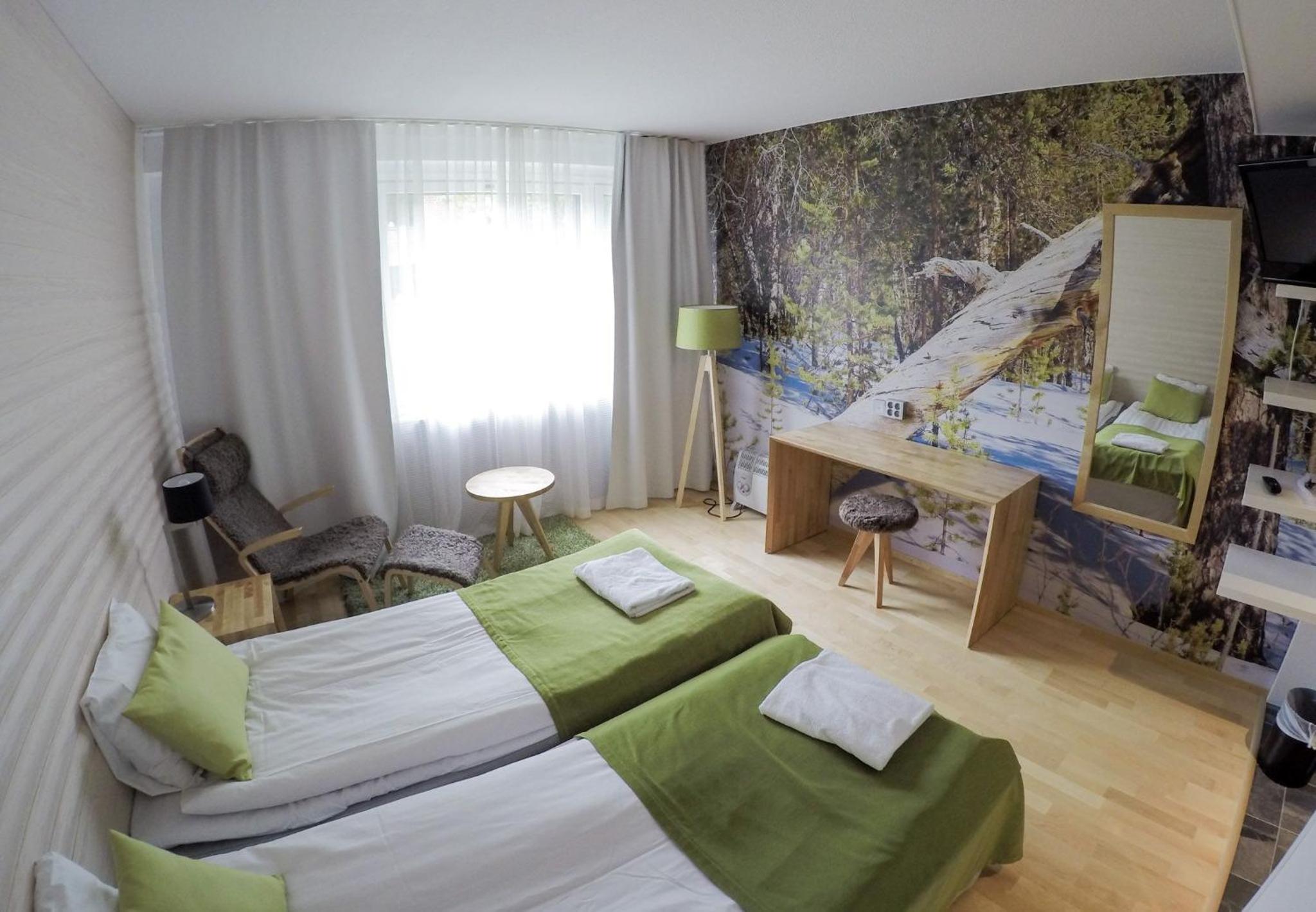 Premium Twin Room - Photo 10