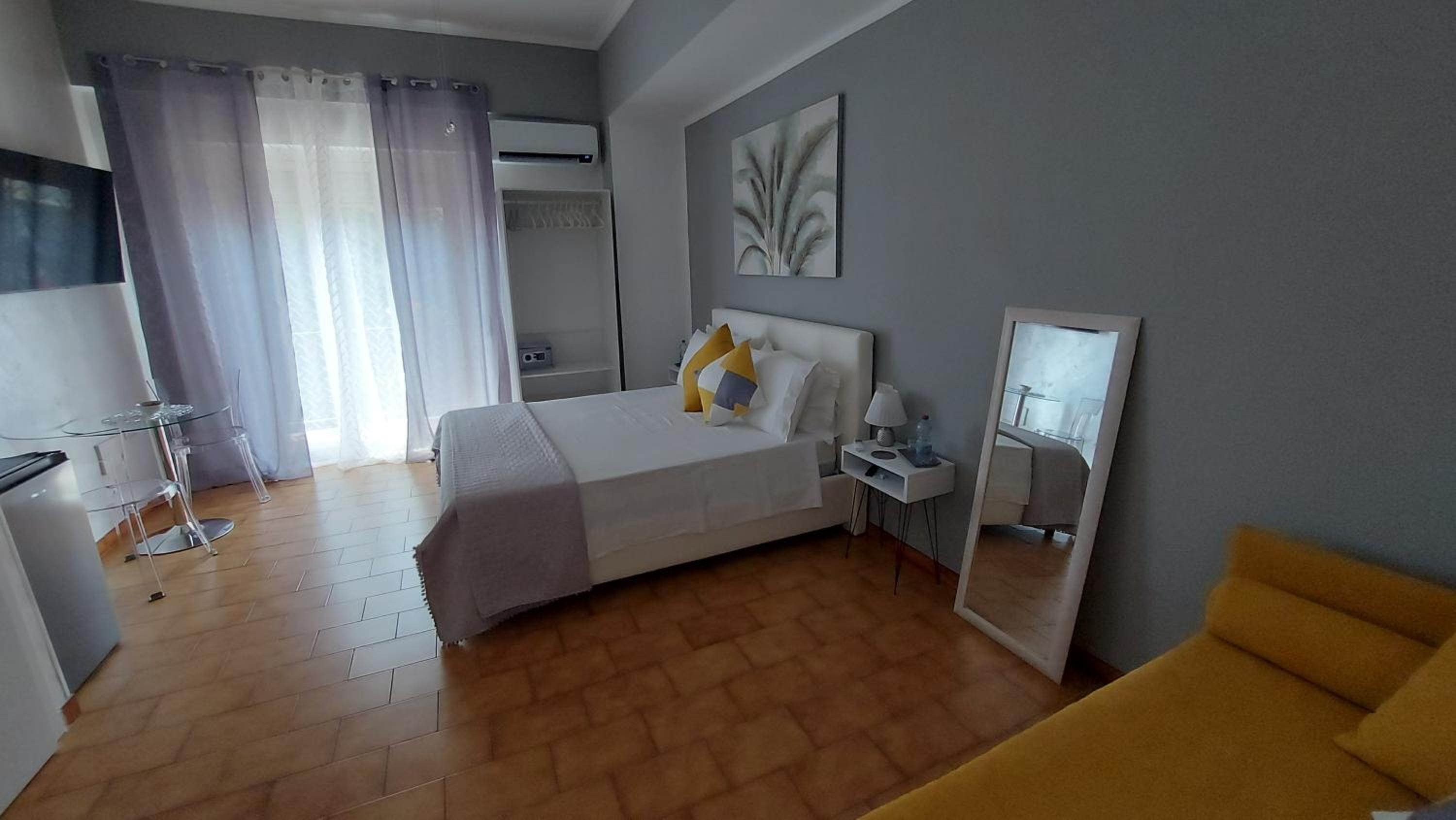 Classic Triple Room photo 1