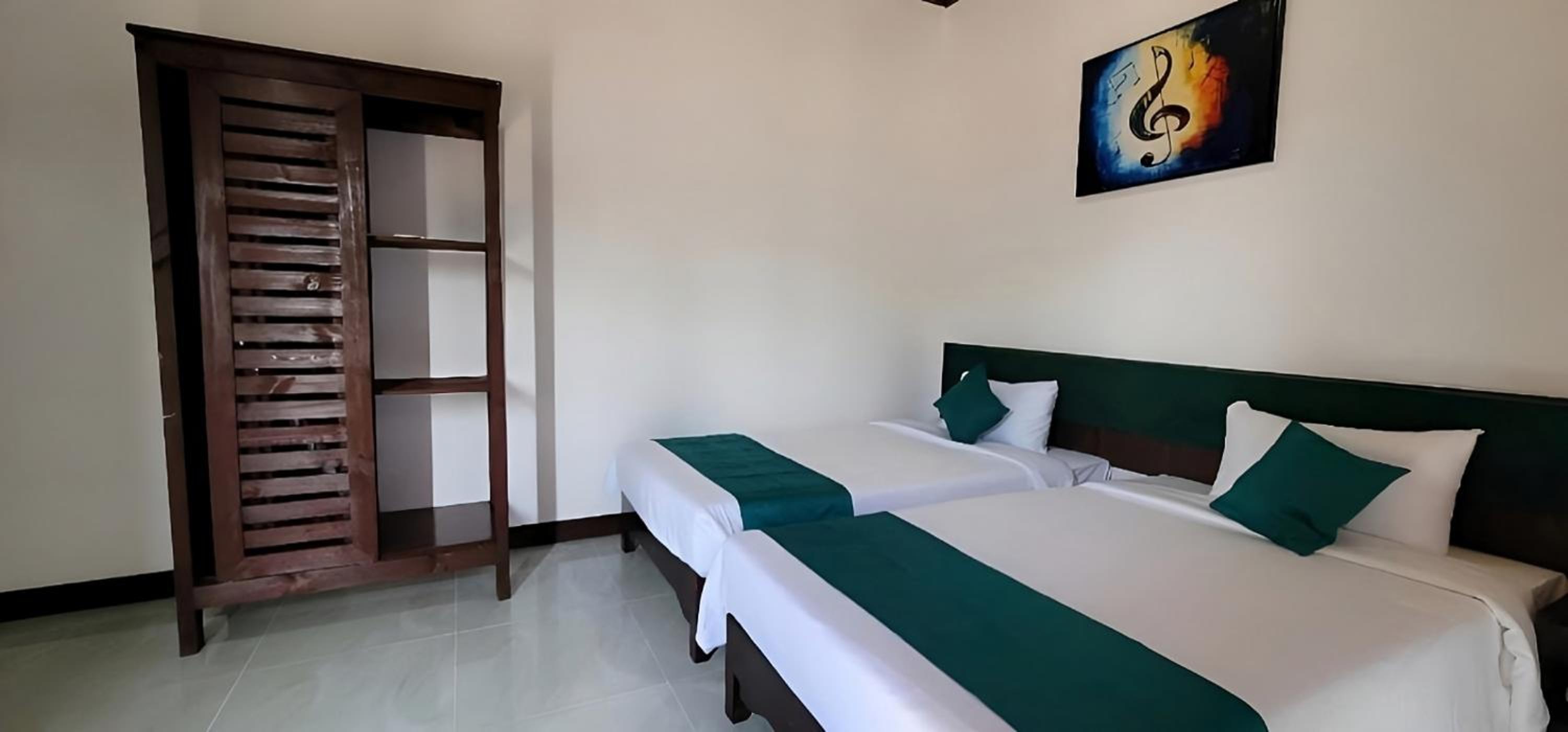 Twin Room