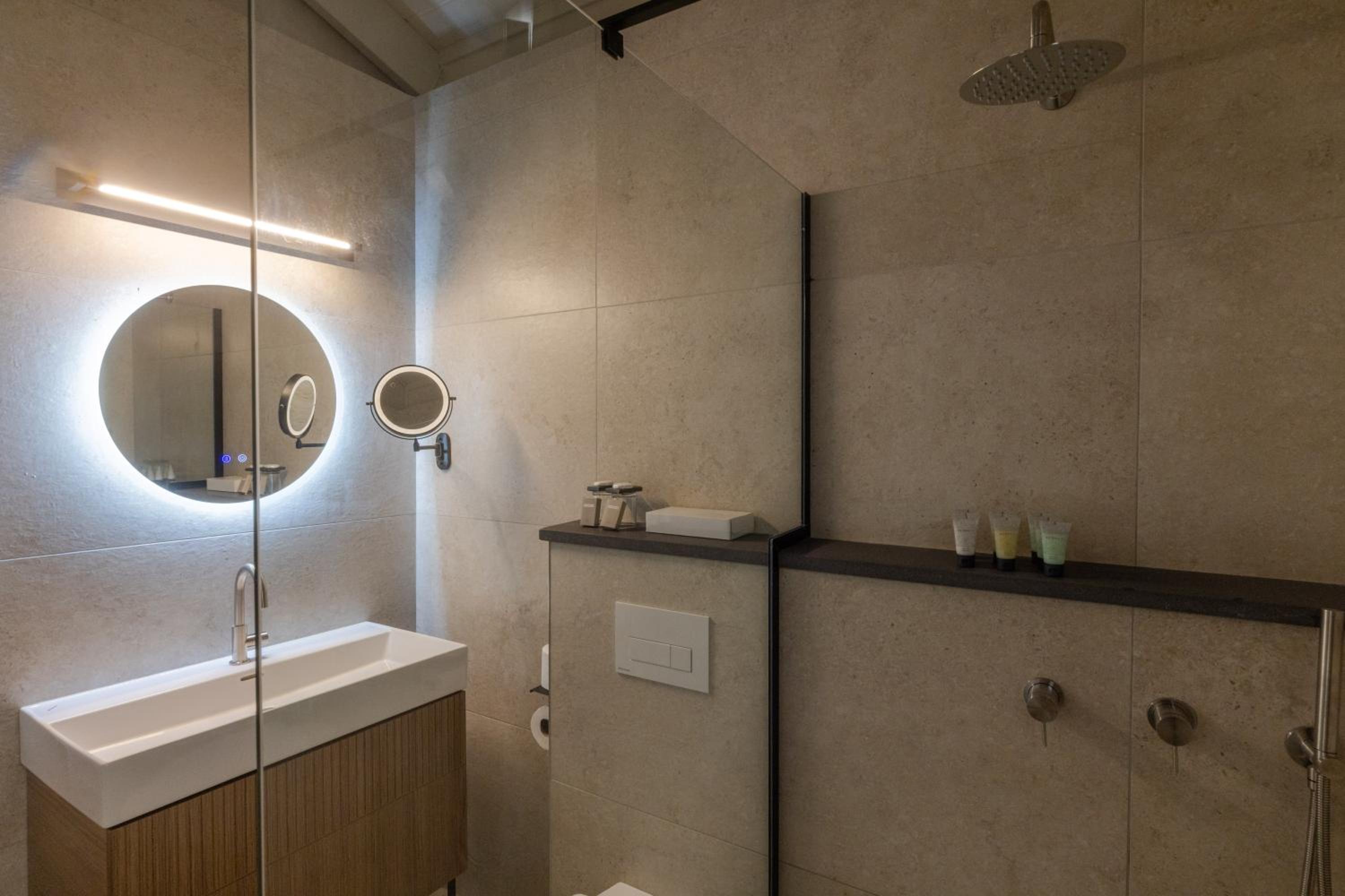 Premium Suite with Spa bath & Sauna photo 1