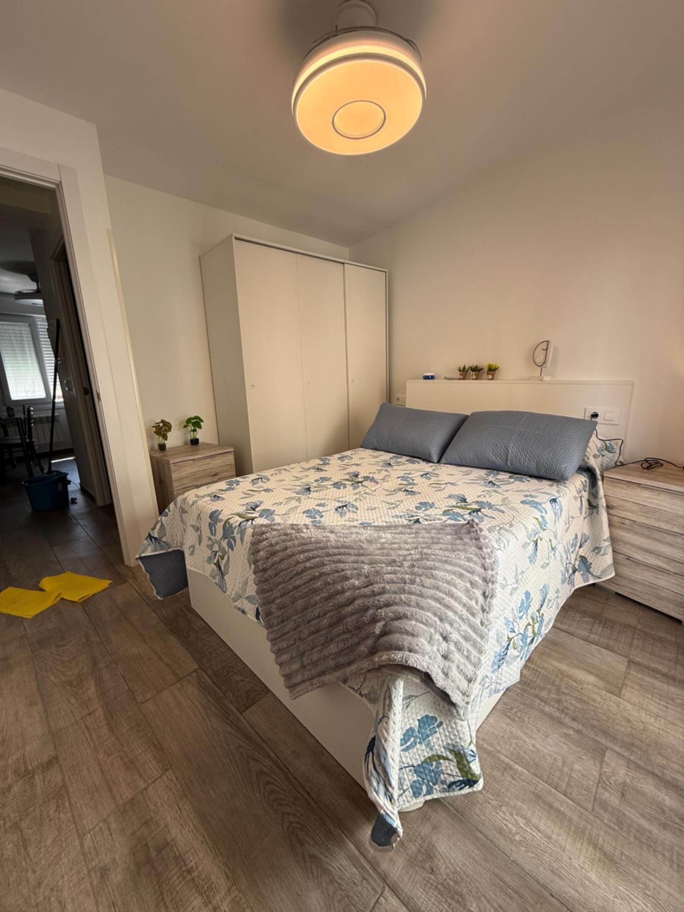 One-Bedroom Standard Apartment