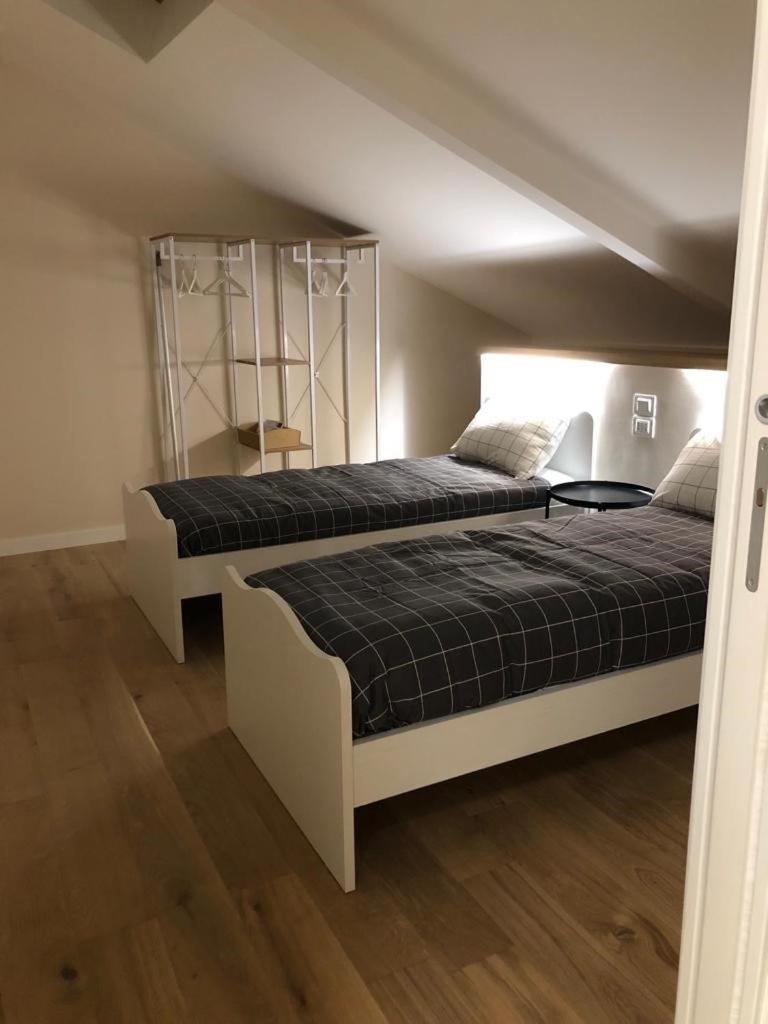 Three-Bedroom Deluxe Apartment