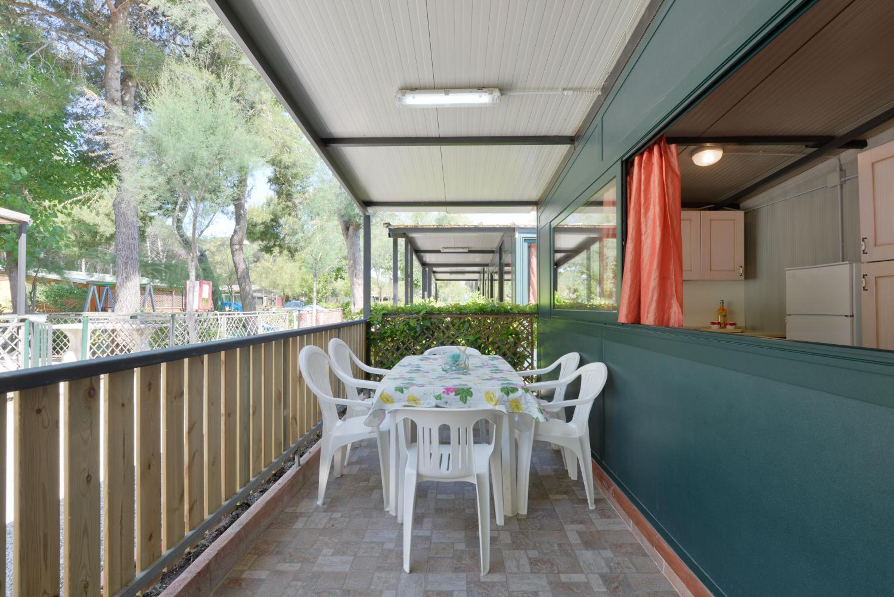 Bungalow photo 2