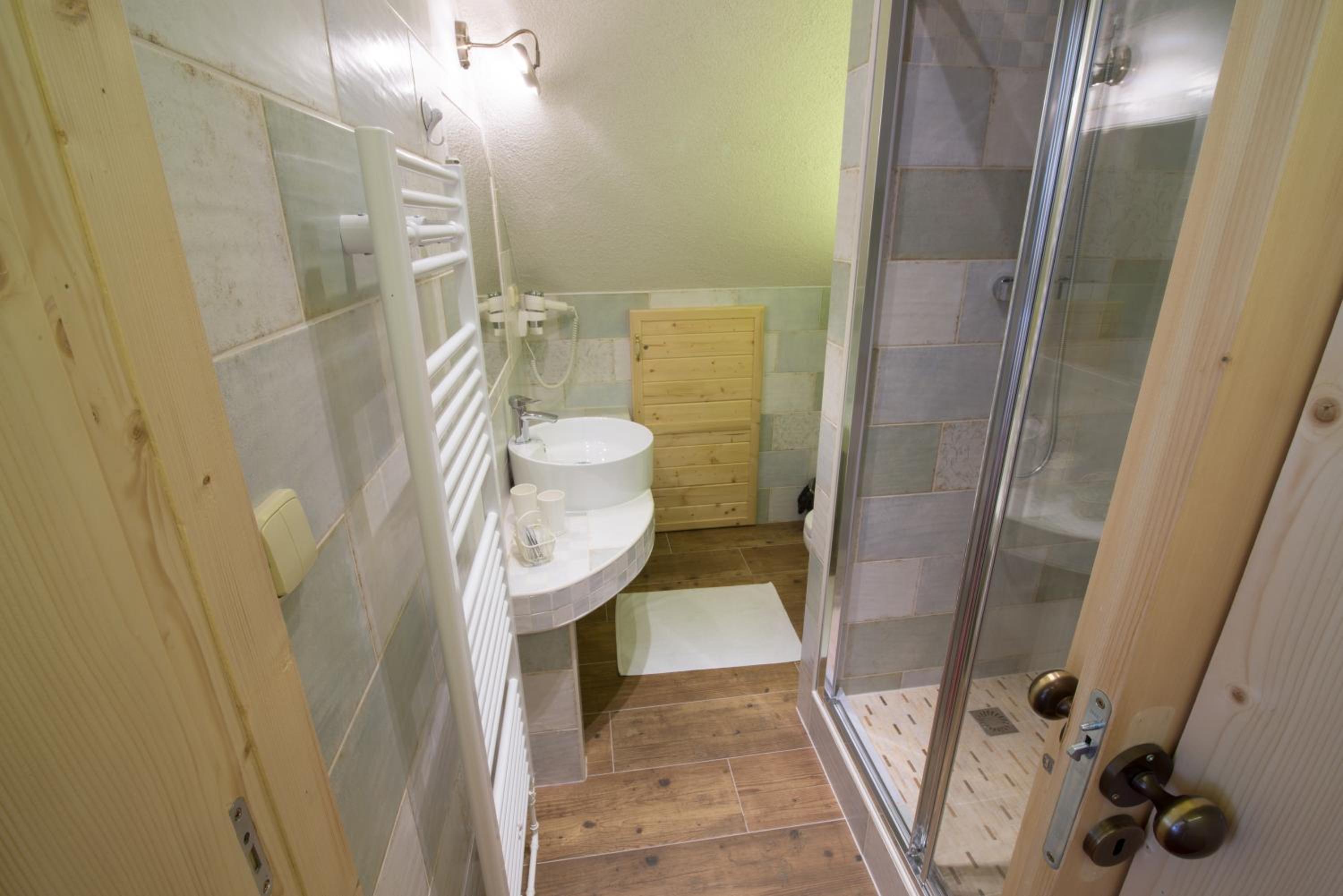 Deluxe Double Room photo 3
