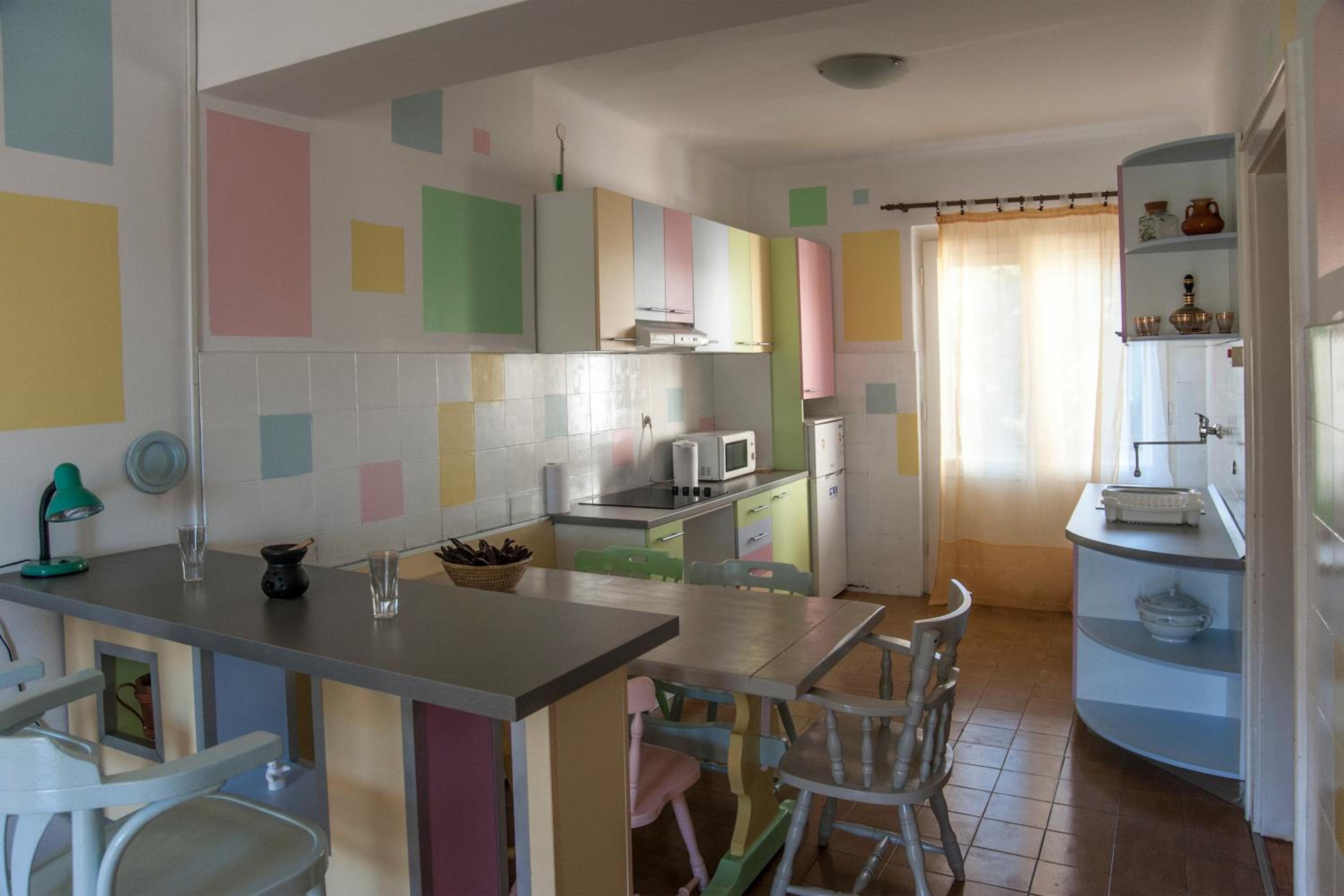Apartment with Balcony - Photo 35