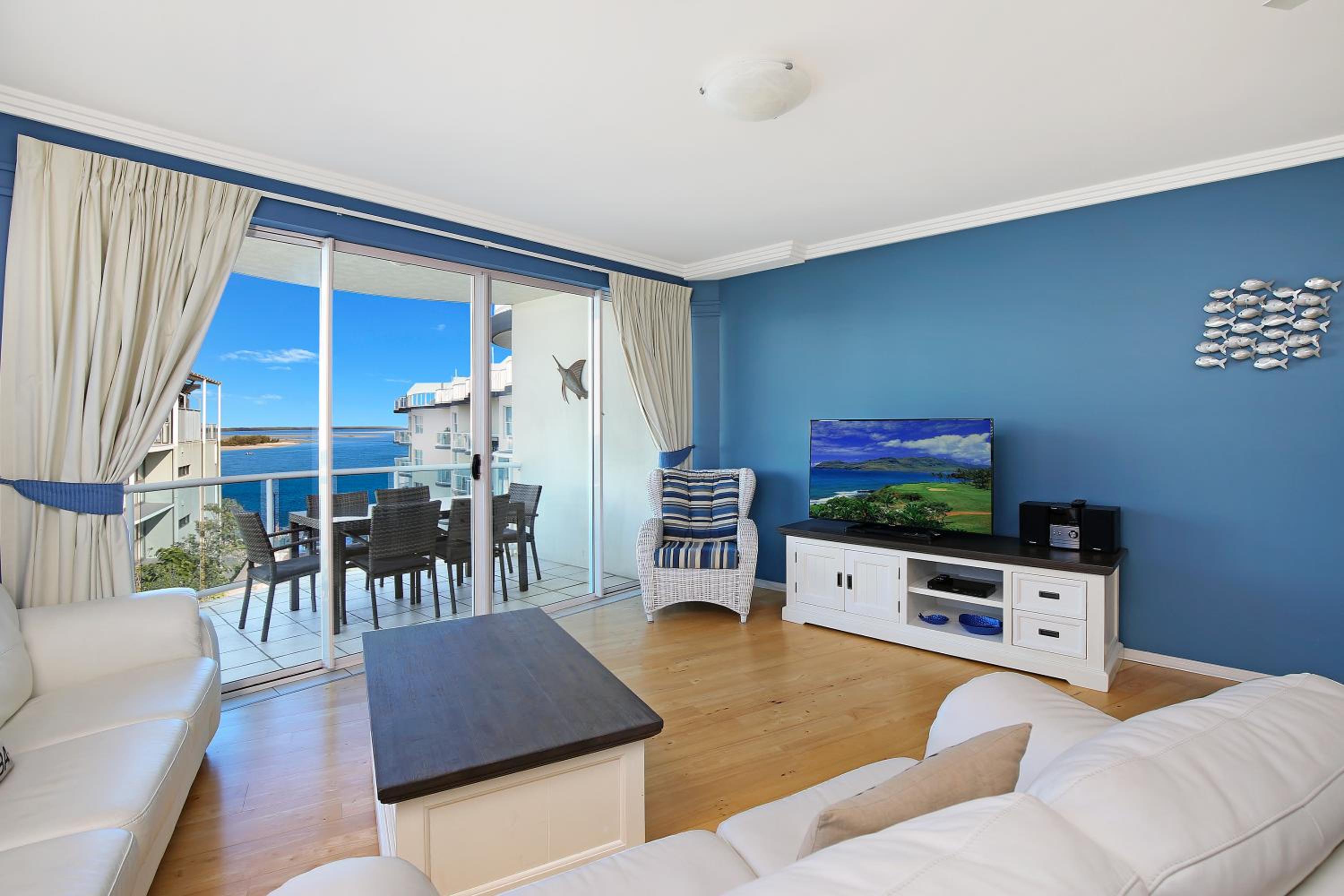 Three-Bedroom Penthouse Apartment - Partial Views photo 1