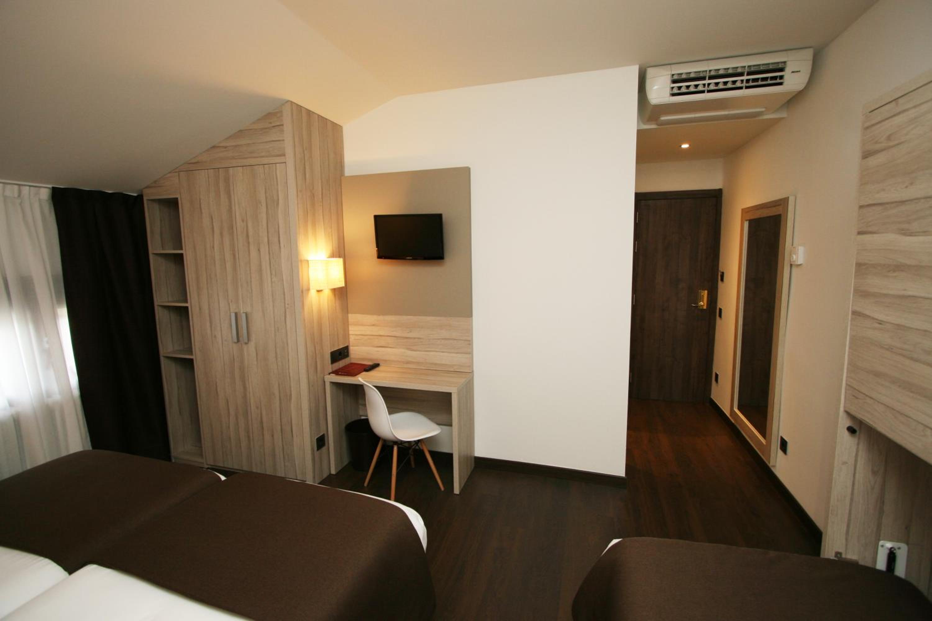 Triple Room photo 2