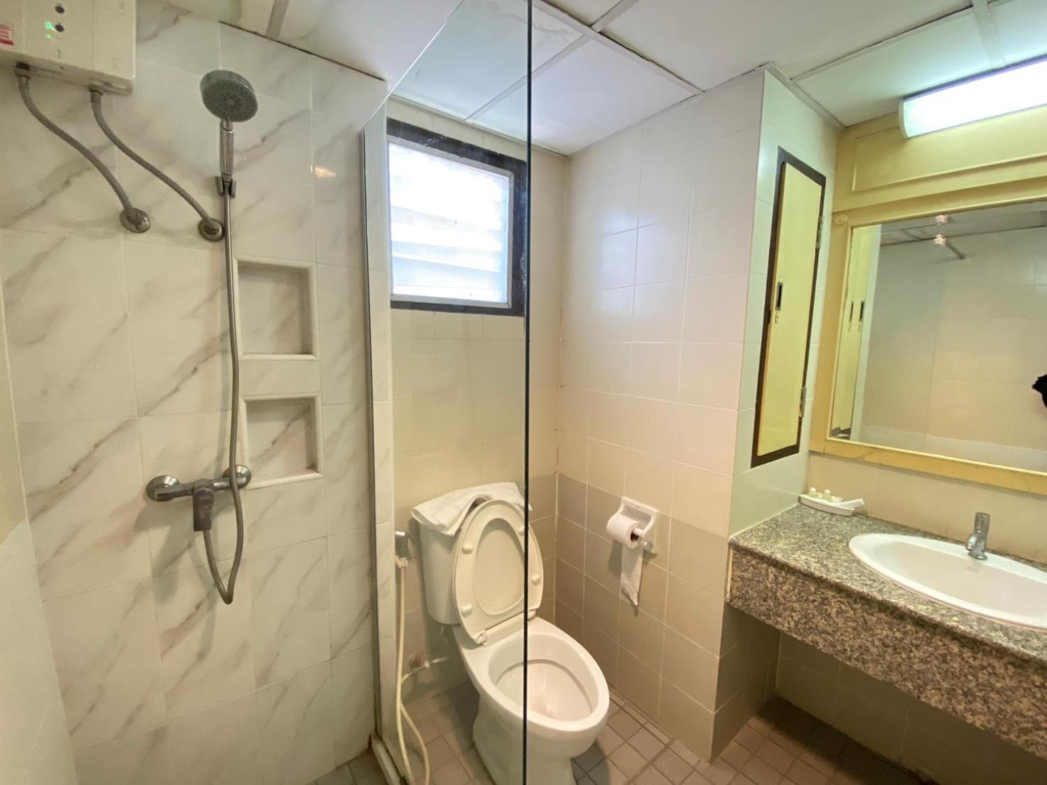Budget Double Room photo 2