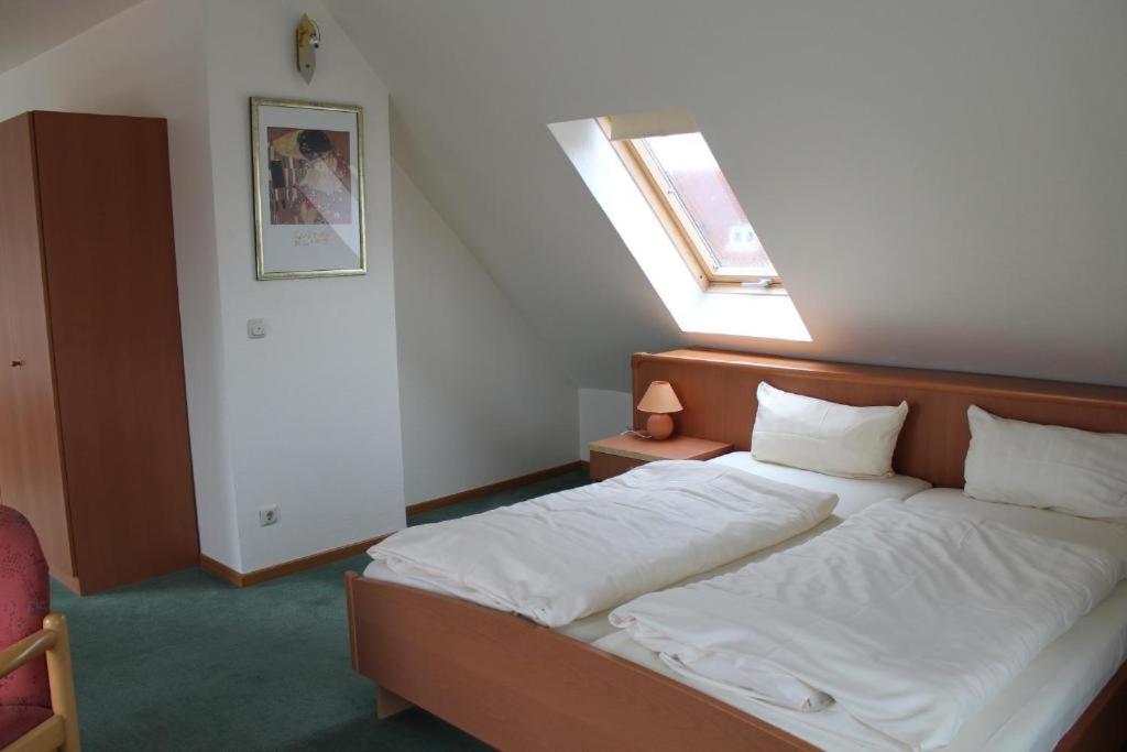 Classic Double Room