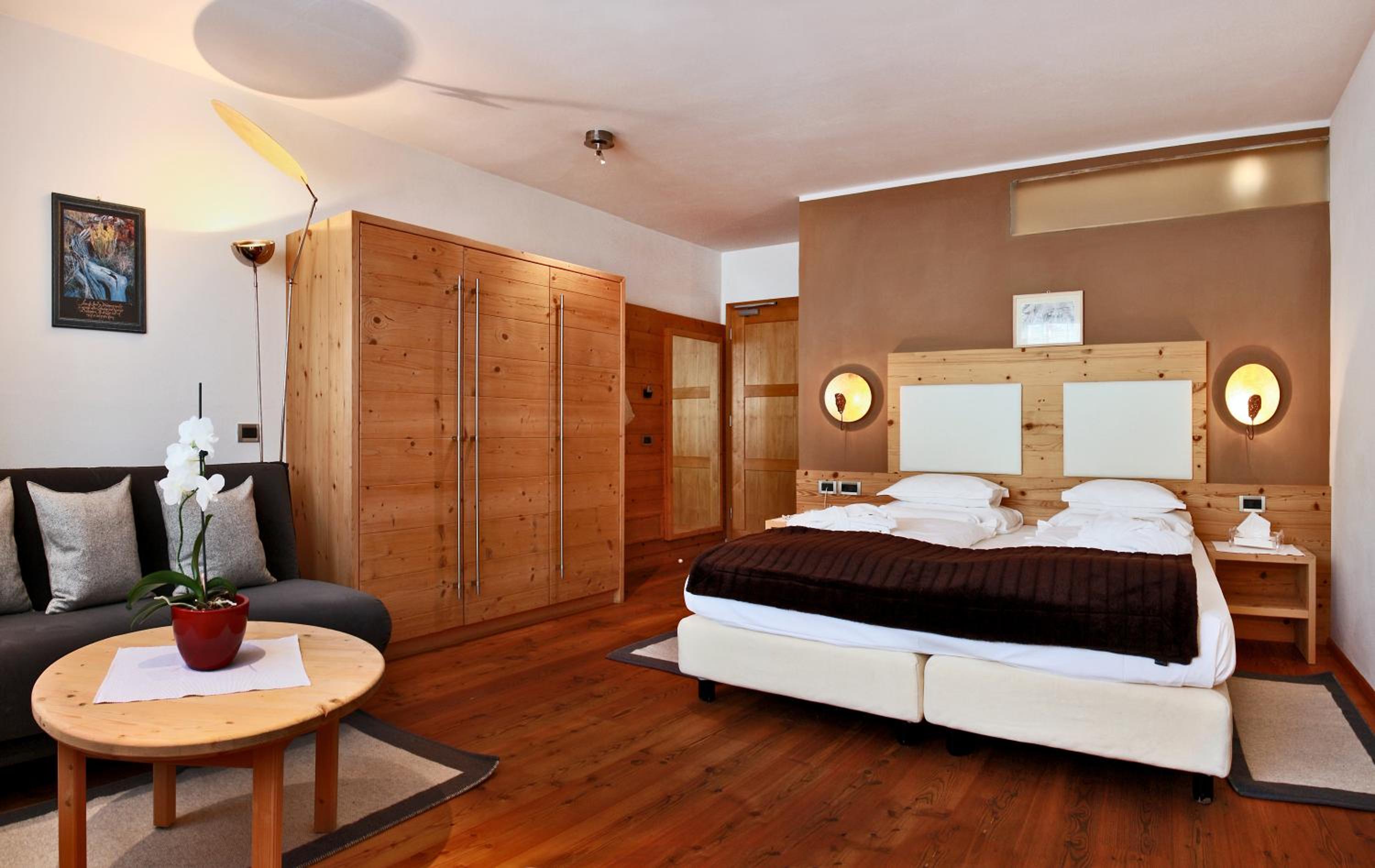 Large Double Room - No Pets Allowed photo 2