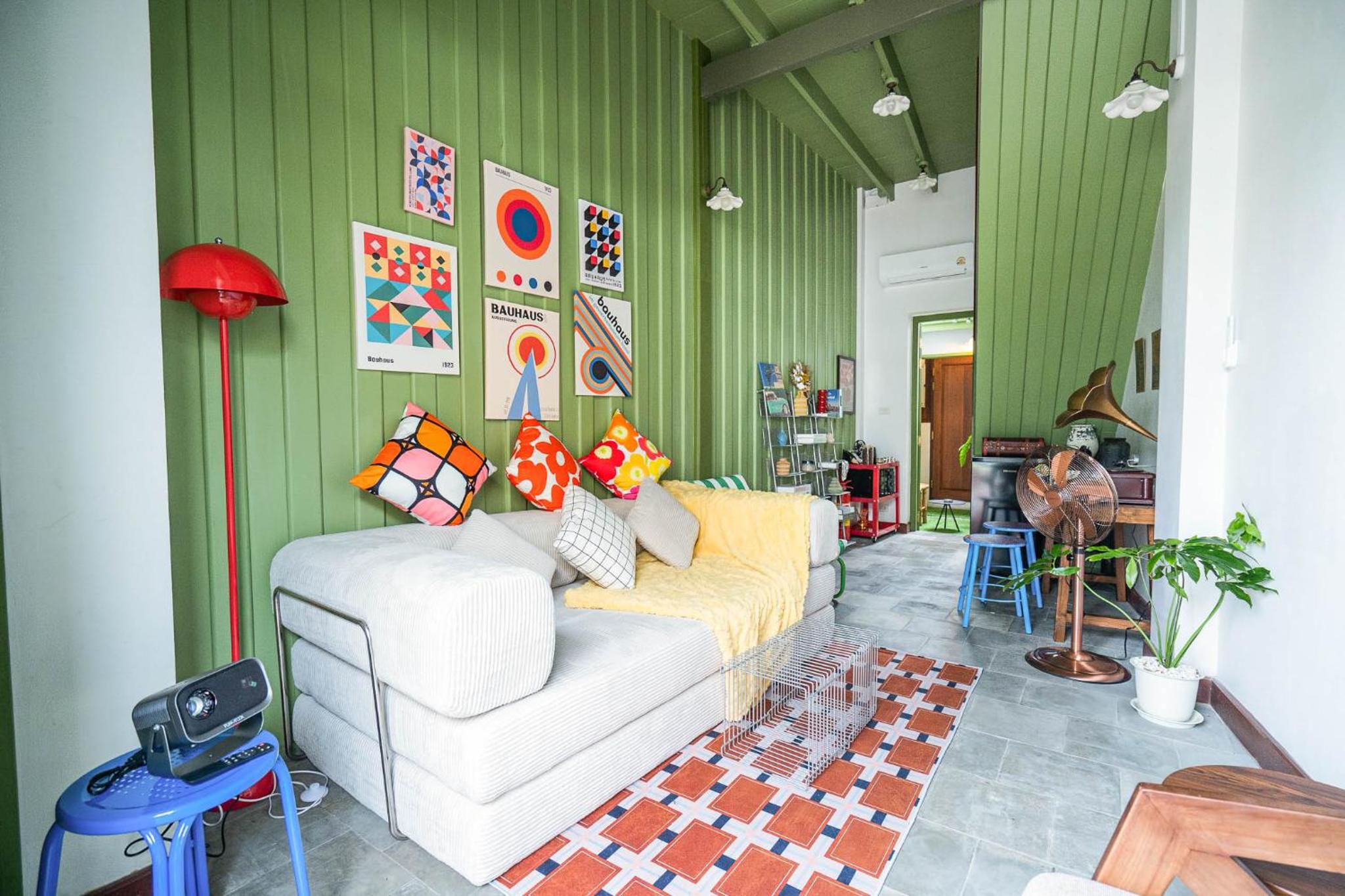 One-Bedroom House photo 1