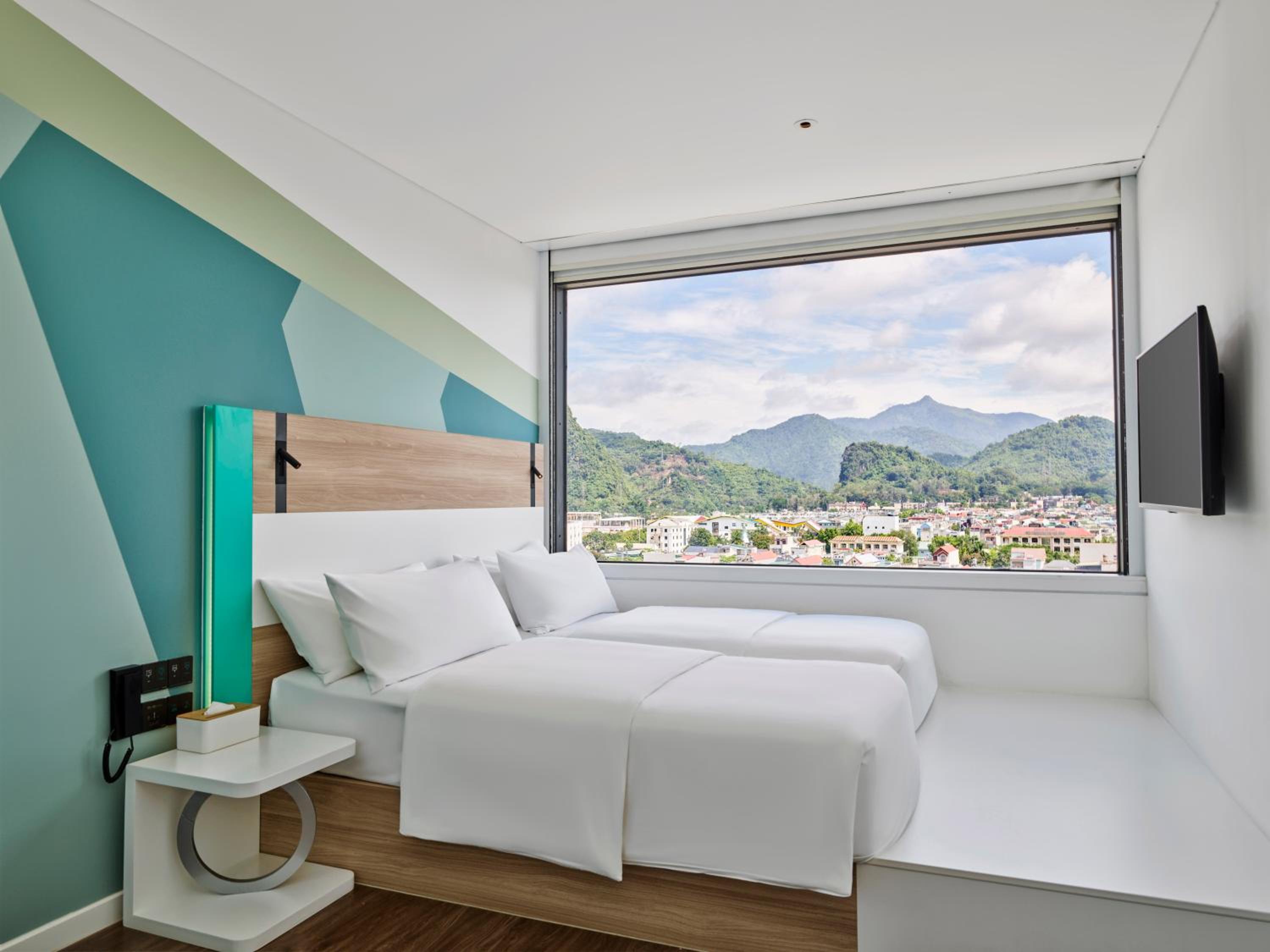 Twin Room - Photo 19