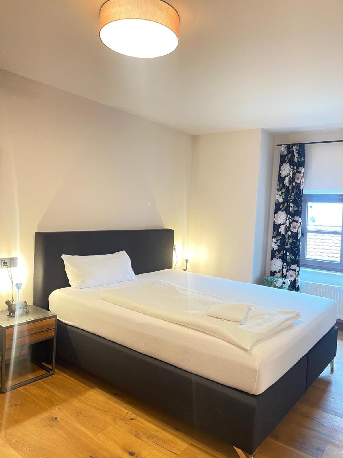 Double Room - Disability Access - Photo 1