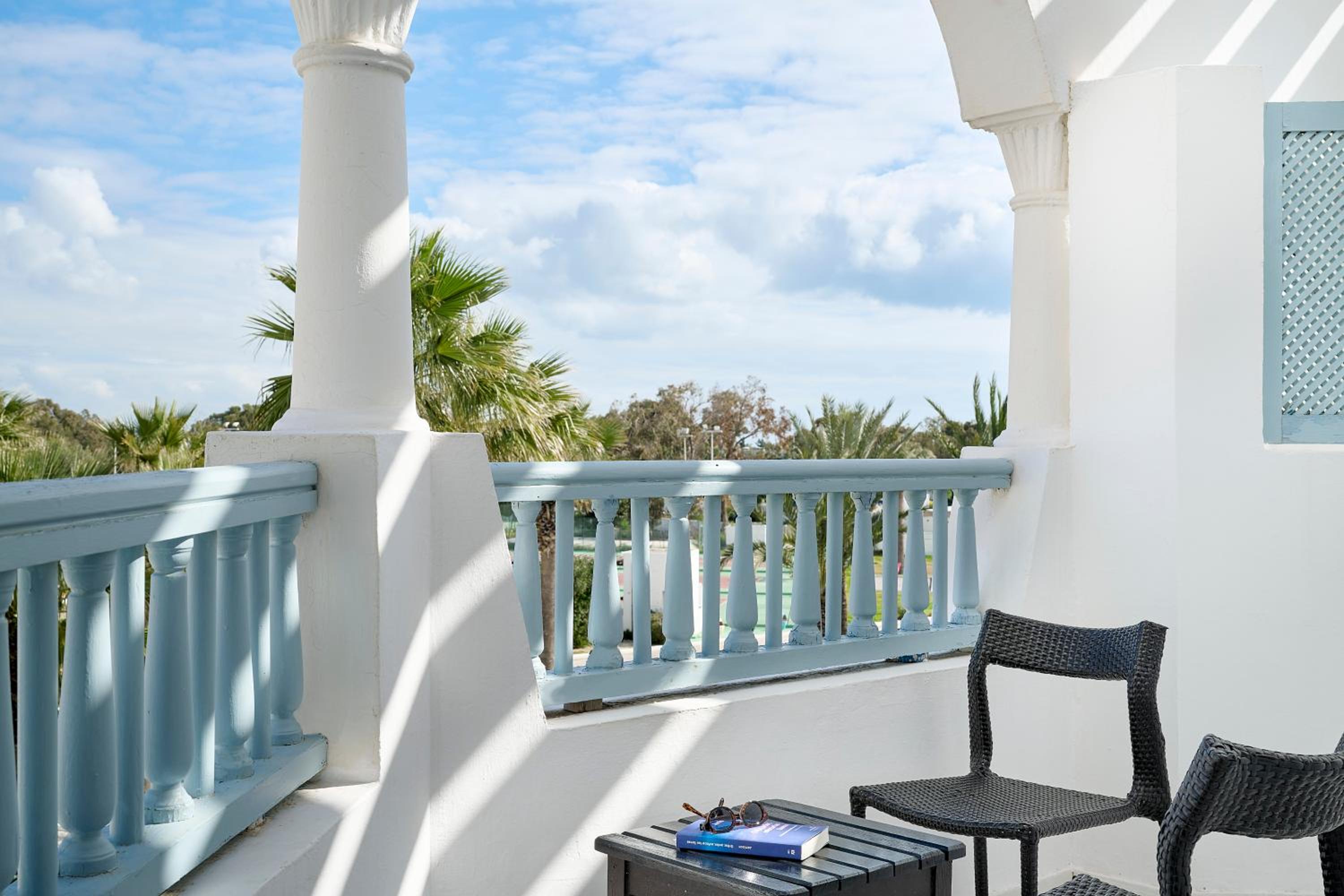Suite with Garden View - Photo 4