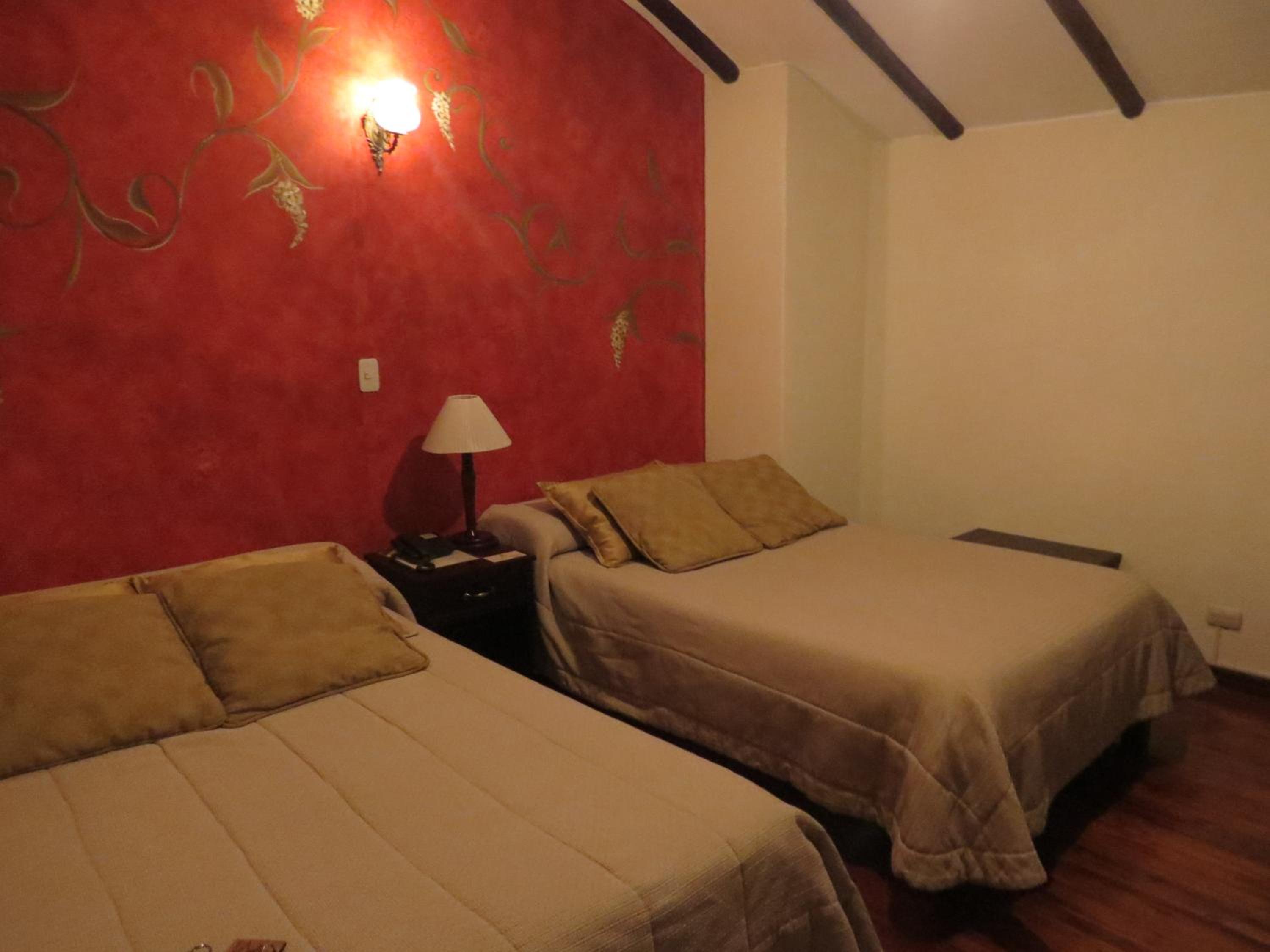Economy Twin Room photo 1