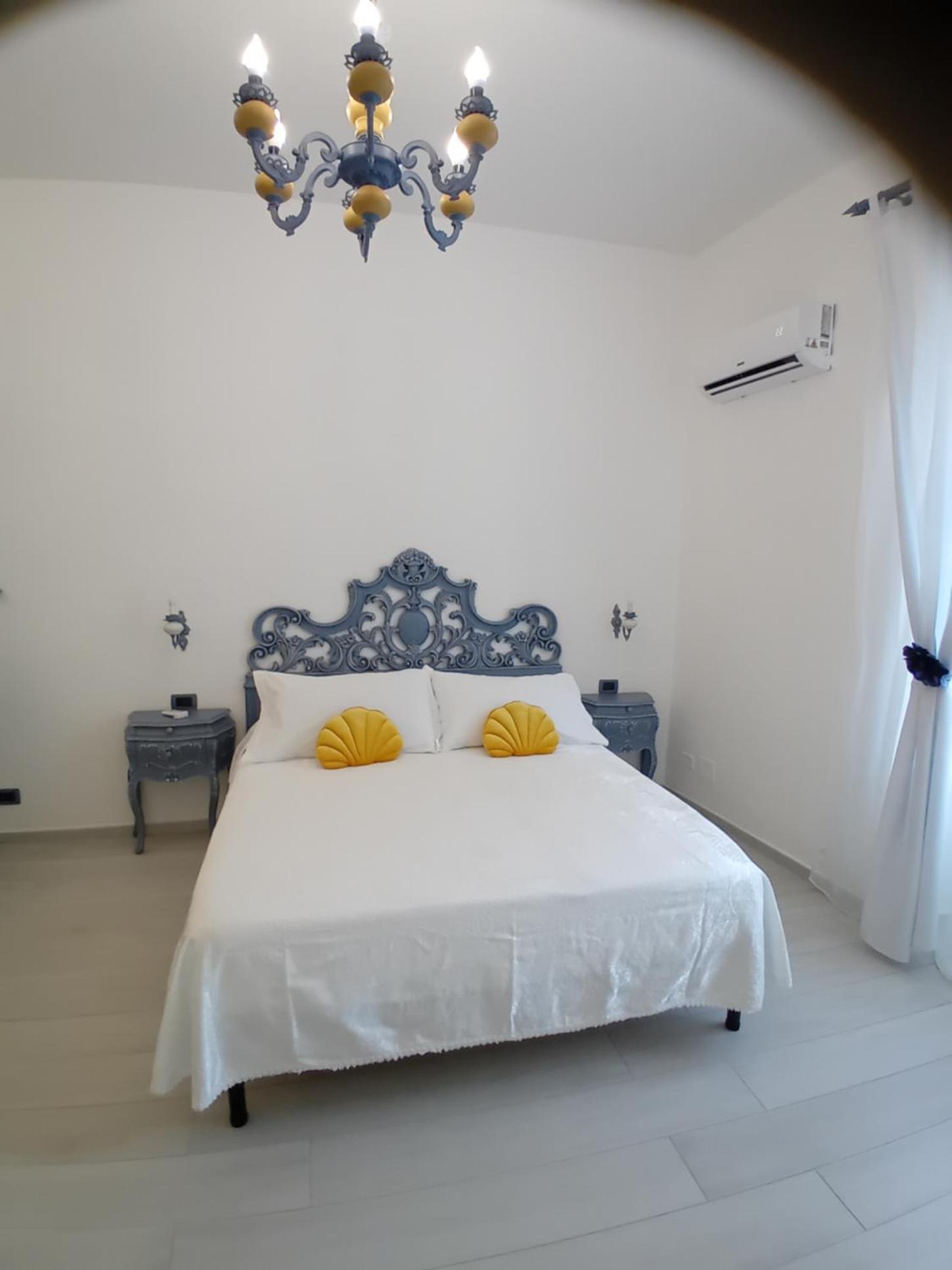 Deluxe Double Room with Sea View photo 2