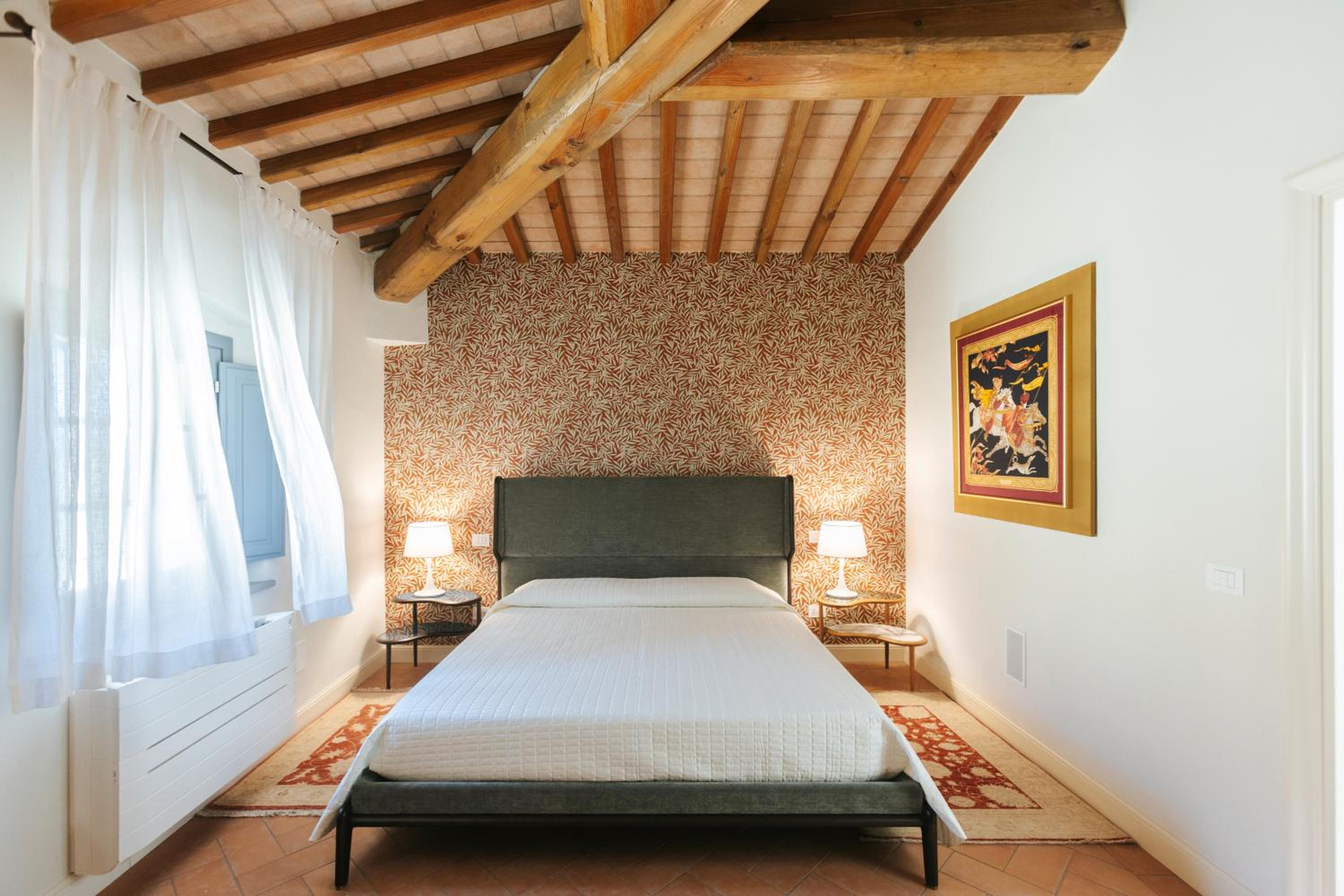 Large Double Room photo 2