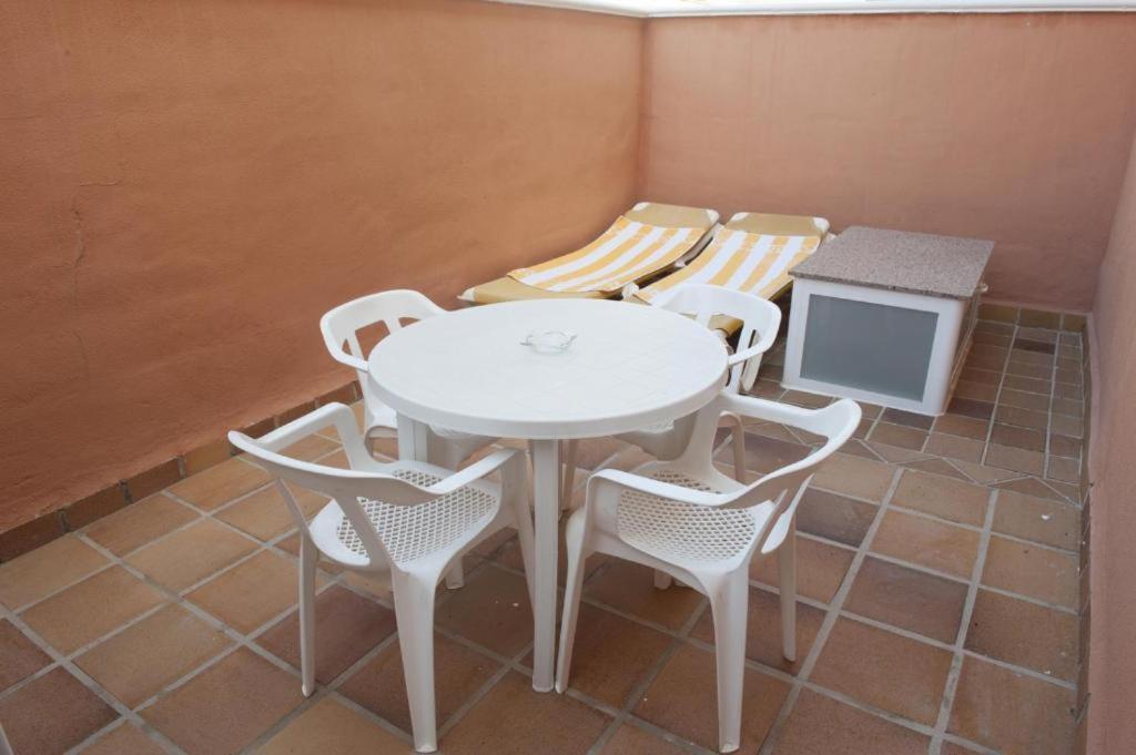 Two-Bedroom Apartment (2 Adults + 2 Children) photo 1