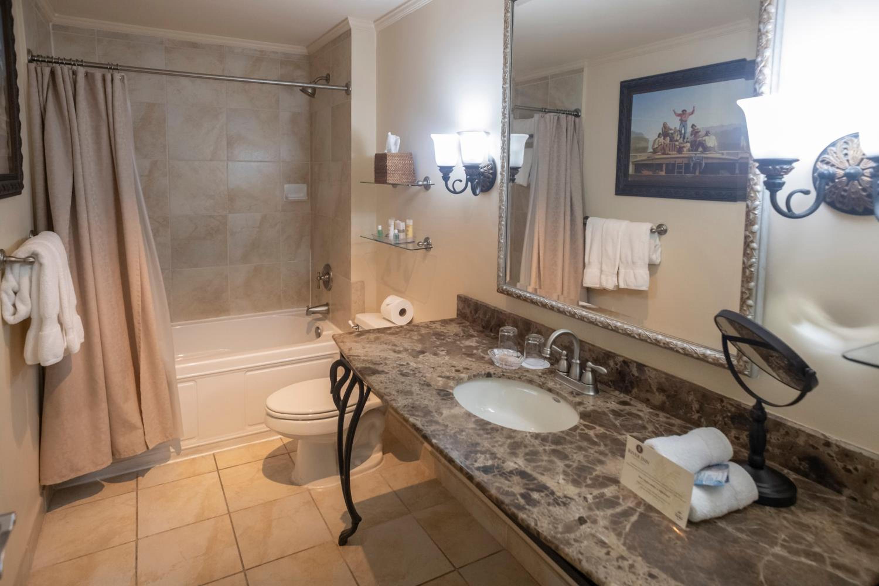 Superior Queen Room - Photo 1