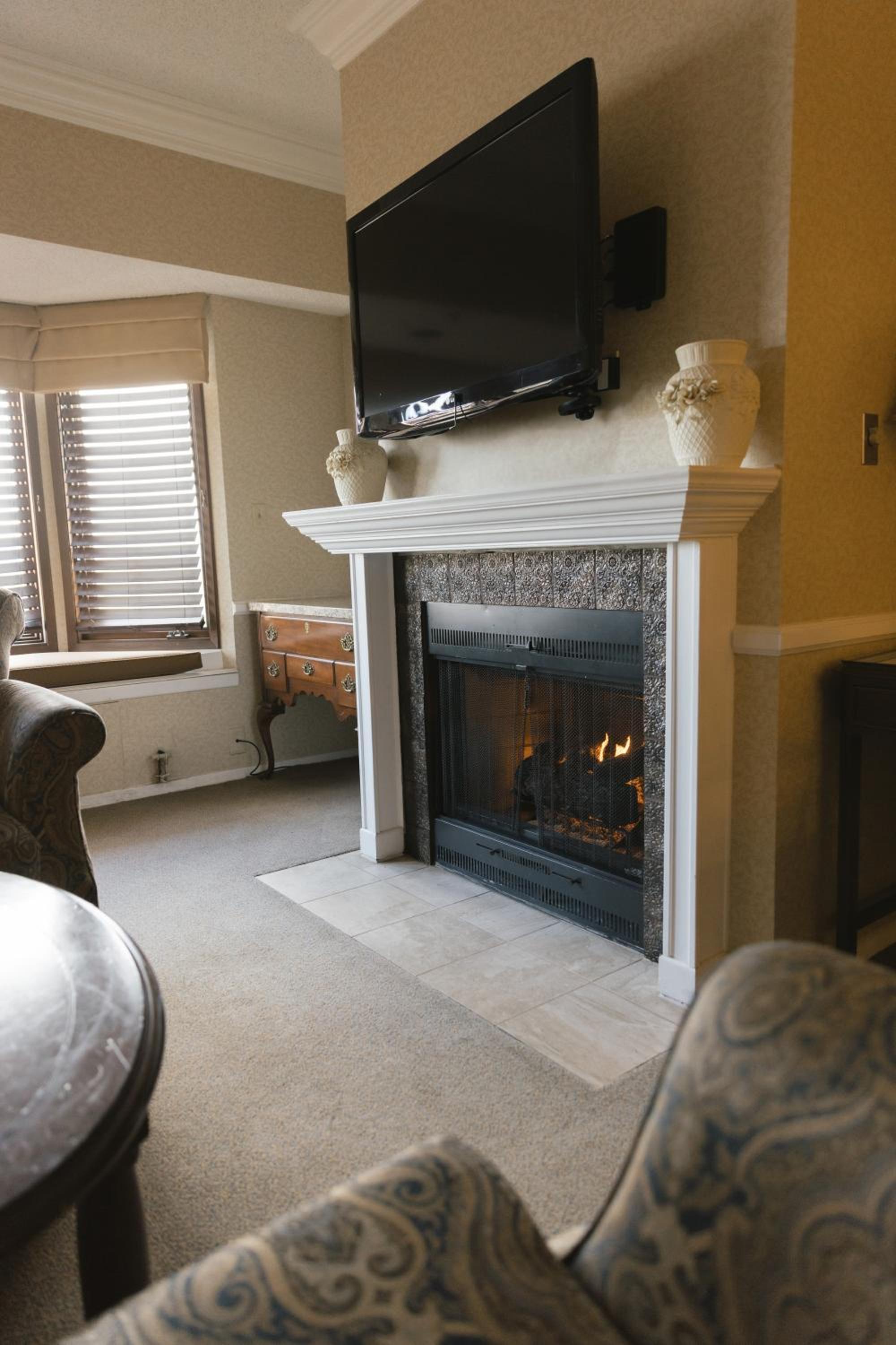 Executive Tower, Grand Suite, 2 Queen Beds - Photo 8