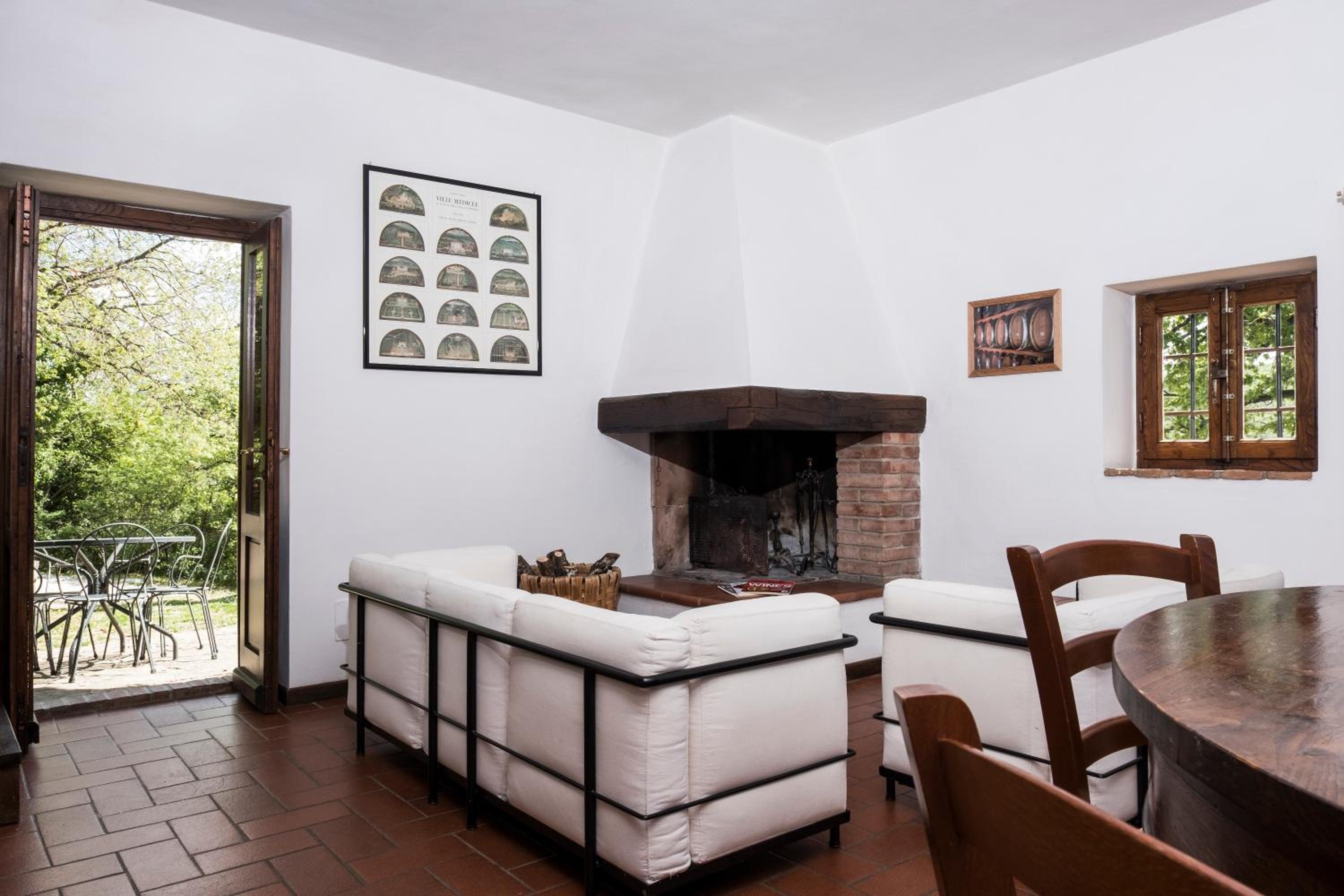 Three-Bedroom Apartment - Split Level (6 Adults) photo 3
