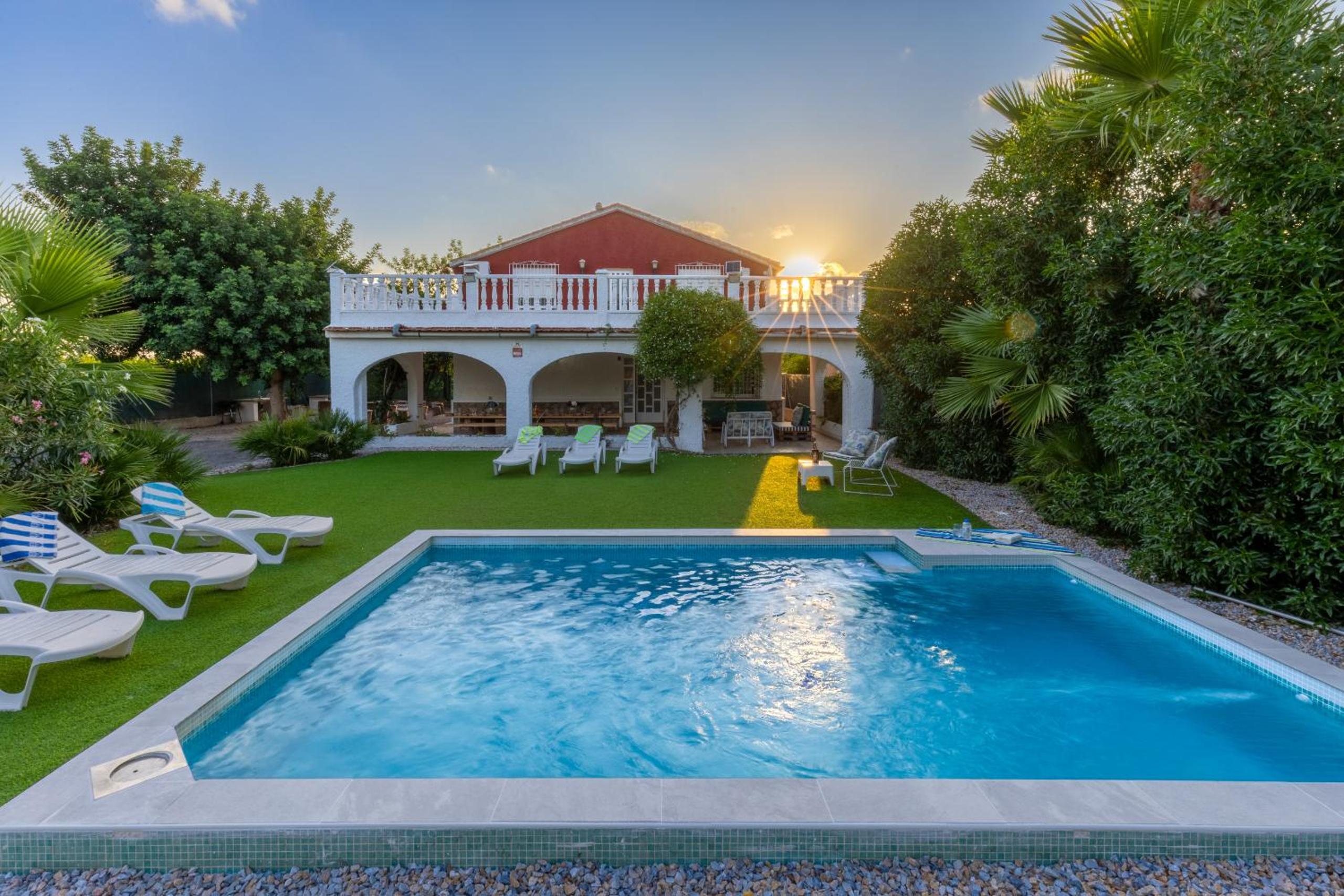 Villa photo 3