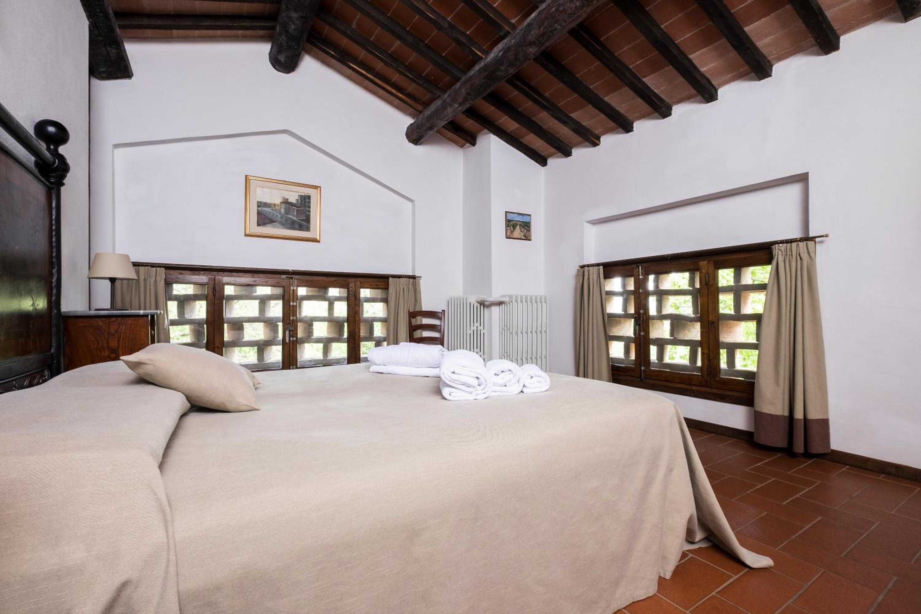 Three-Bedroom Apartment - Split Level (6 Adults) photo 1