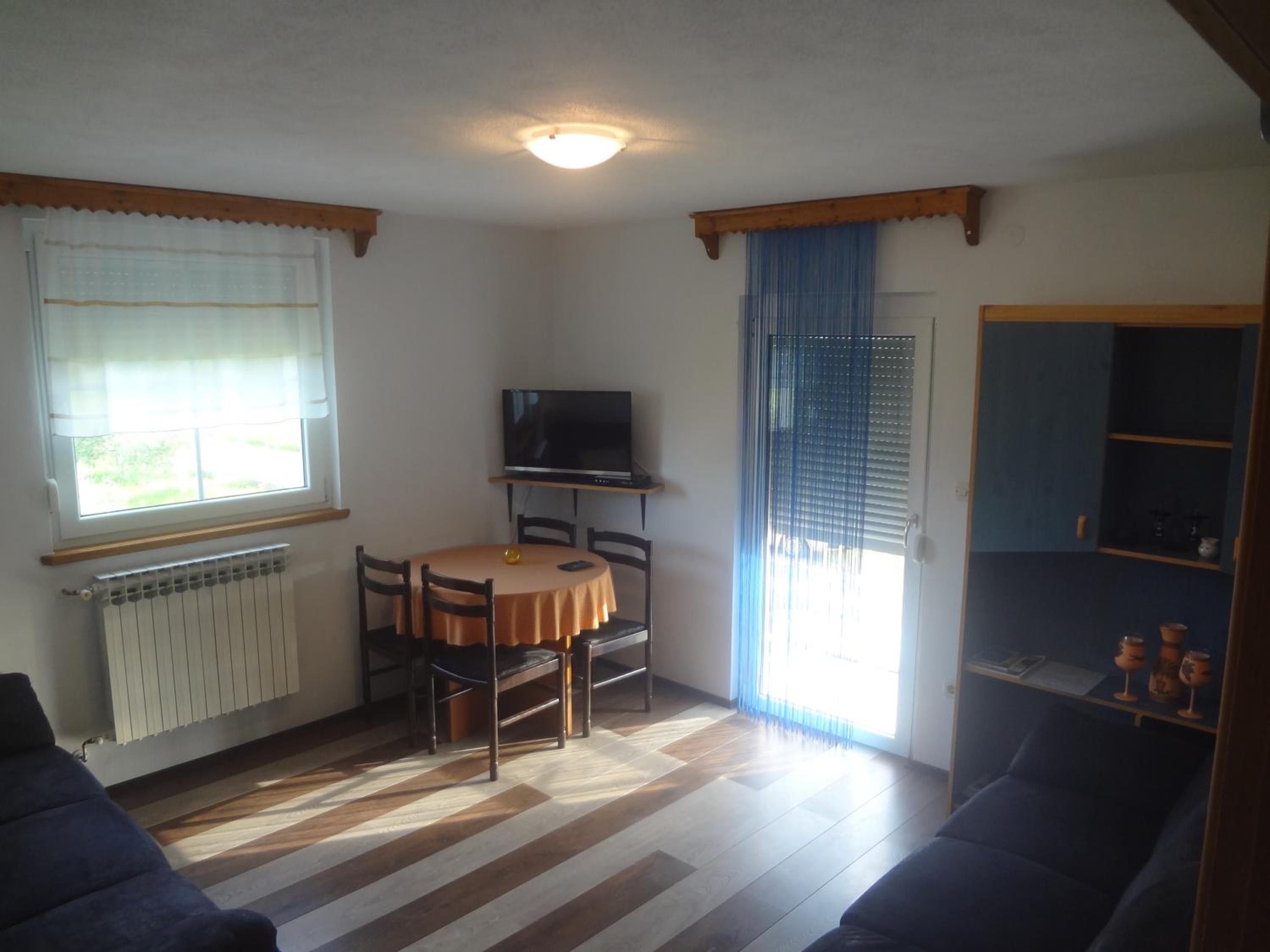 Apartment with Balcony photo 1