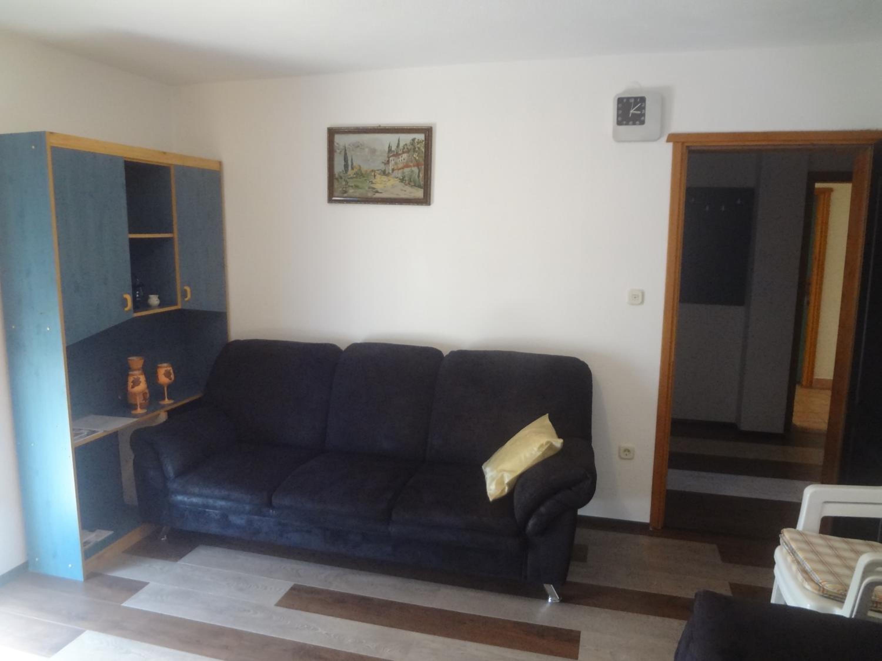 Apartment with Balcony photo 3