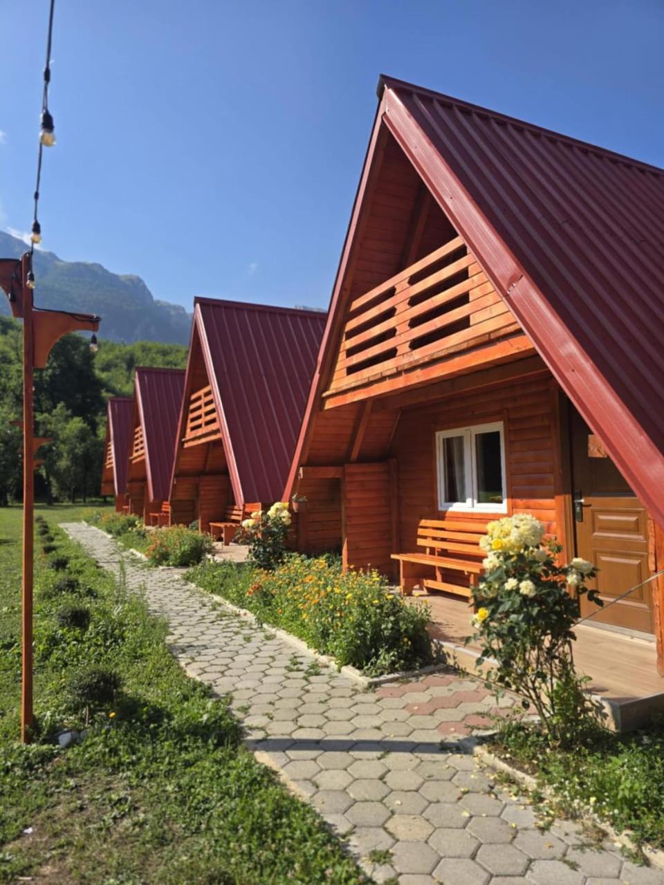 Chalet photo 1