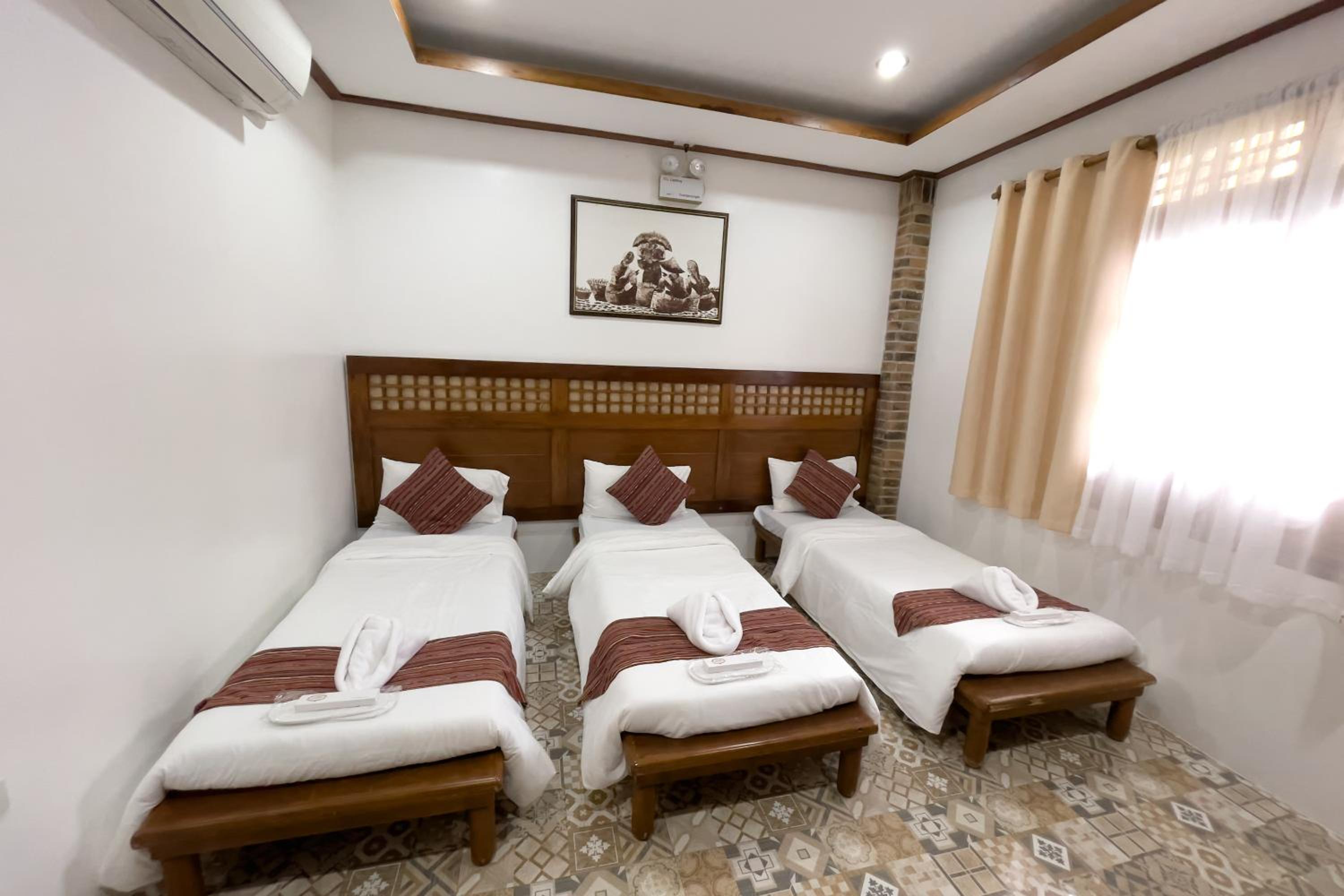 Standard Triple Room photo 3